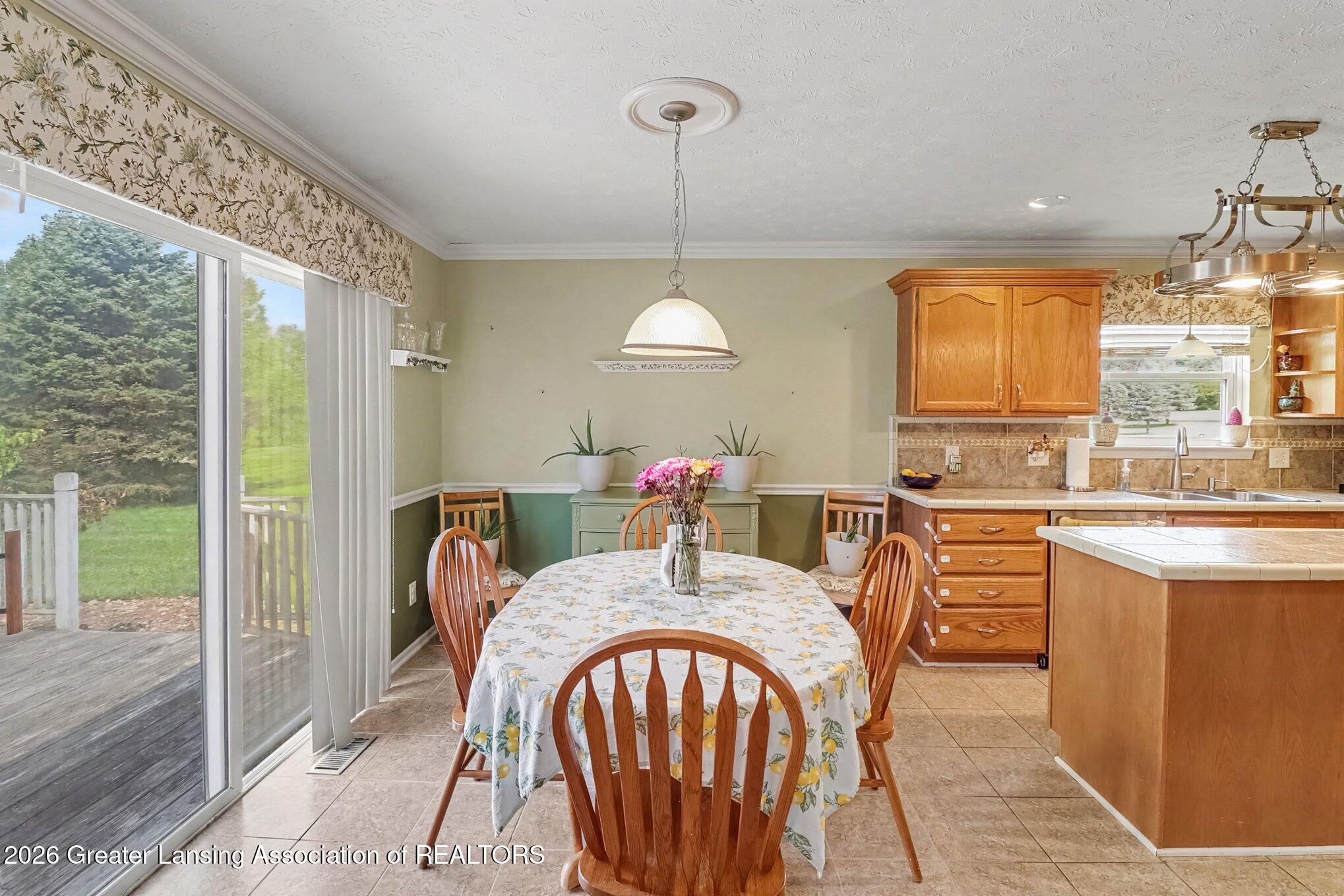 5243 Jamerlea Lane