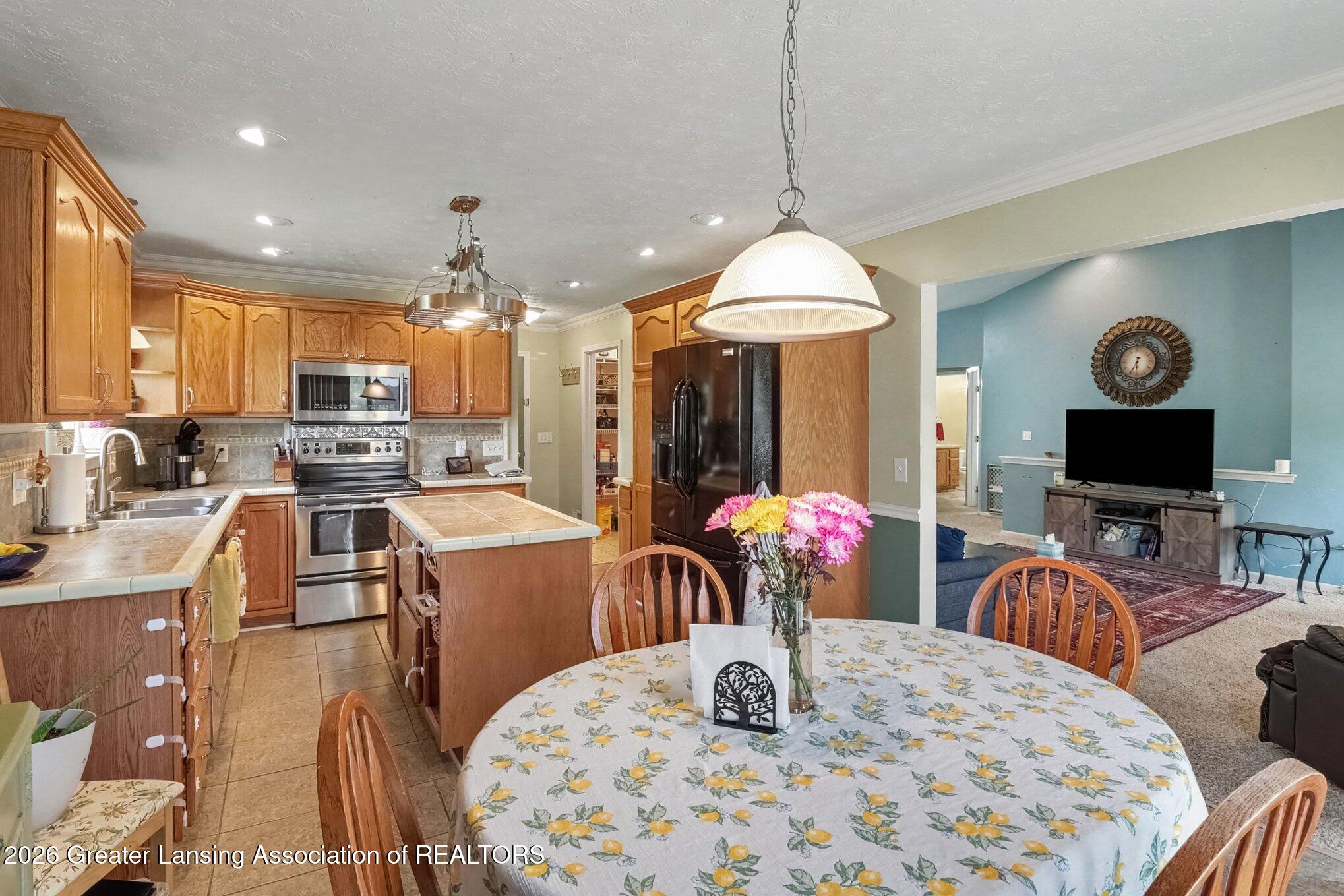 5243 Jamerlea Lane