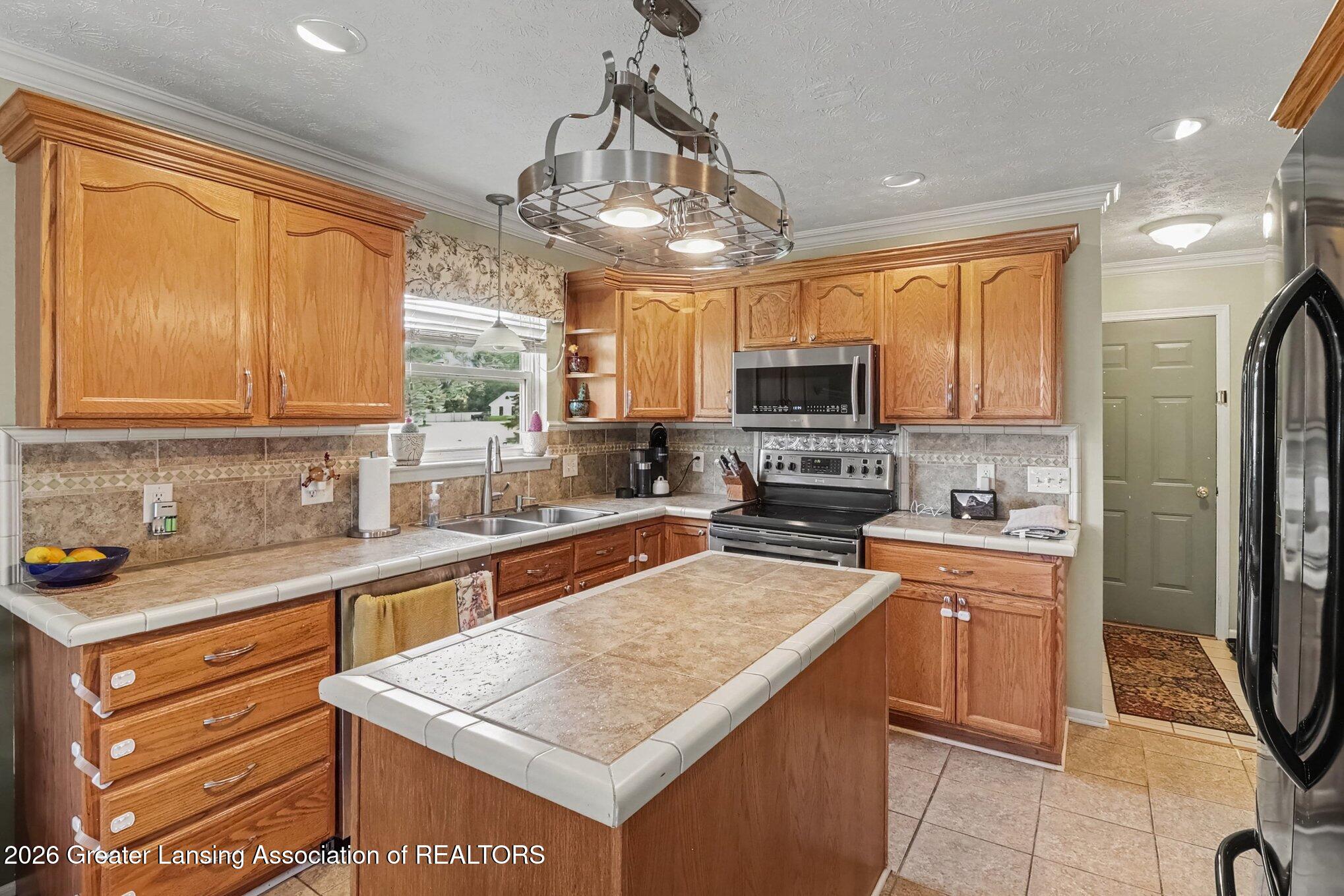 5243 Jamerlea Lane