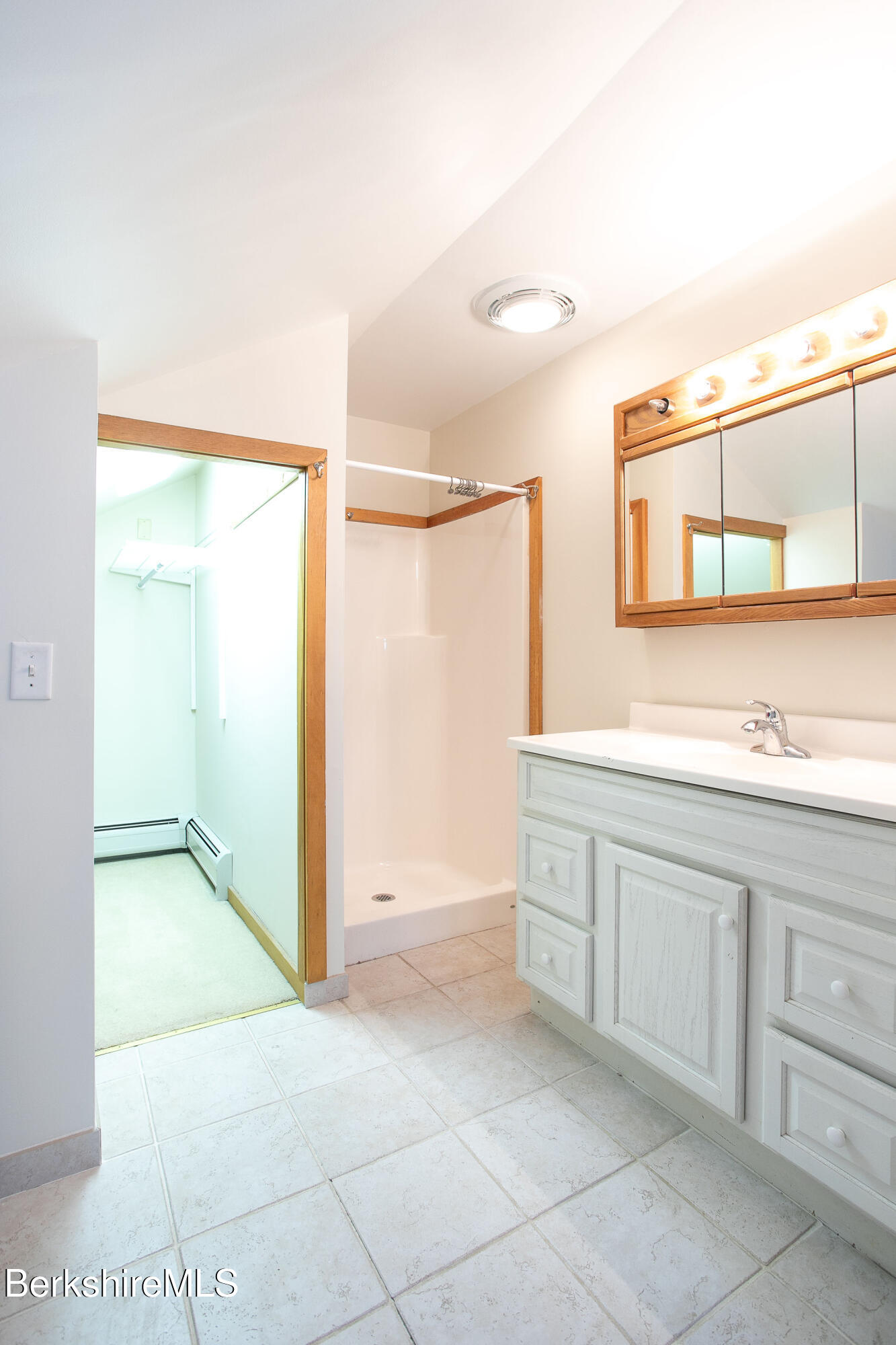 173 hillsdale Rd