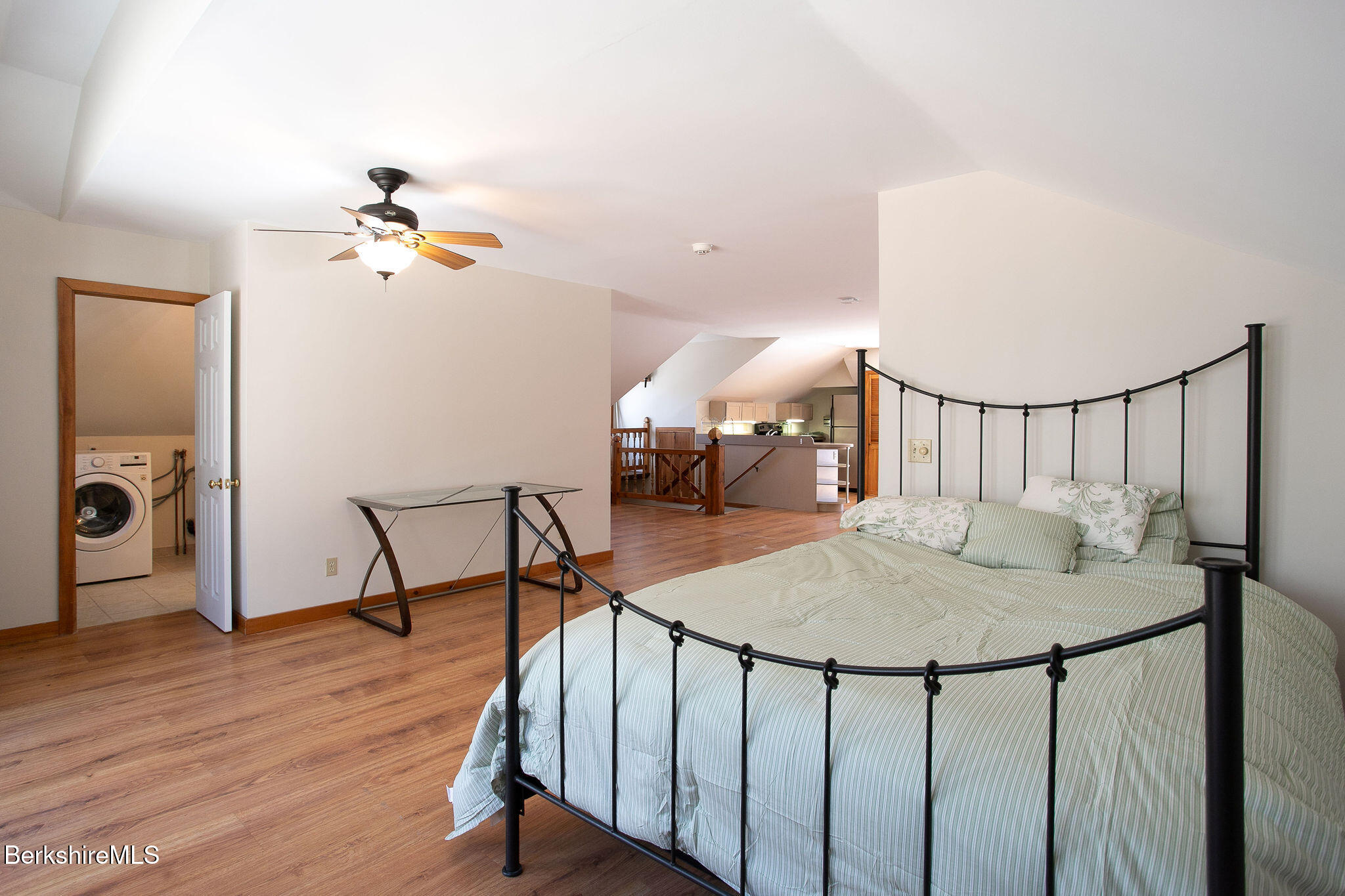 173 hillsdale Rd
