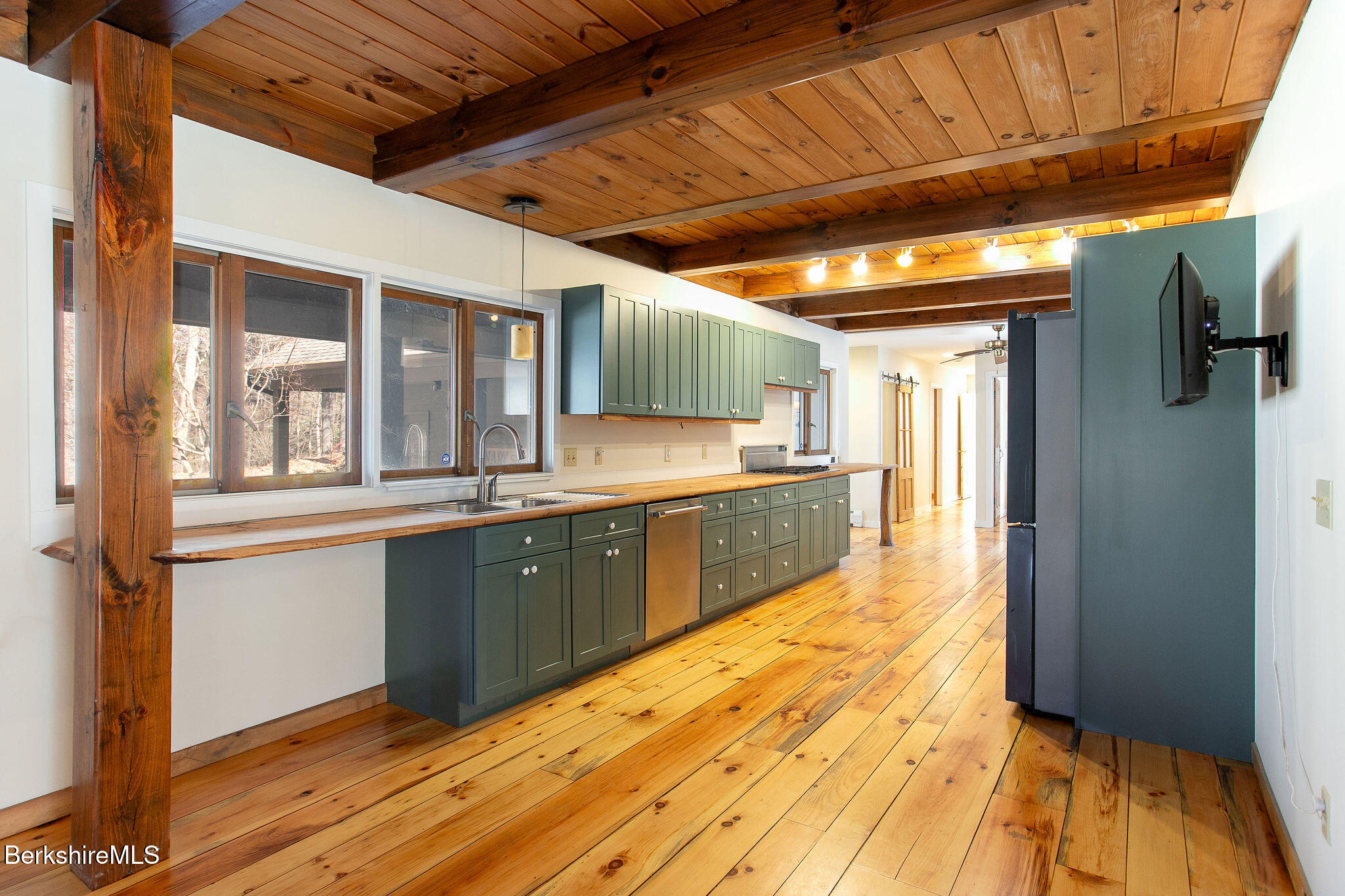 173 hillsdale Rd