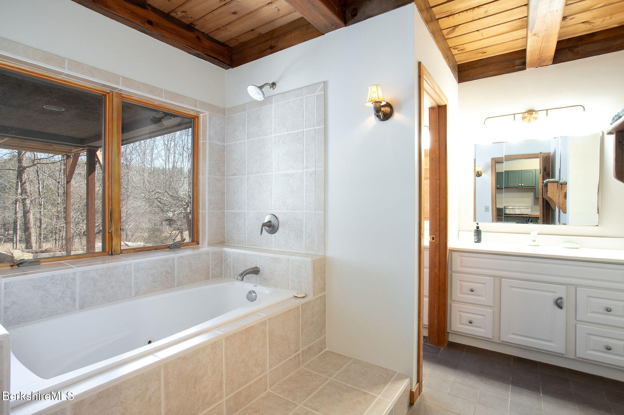 173 hillsdale Rd