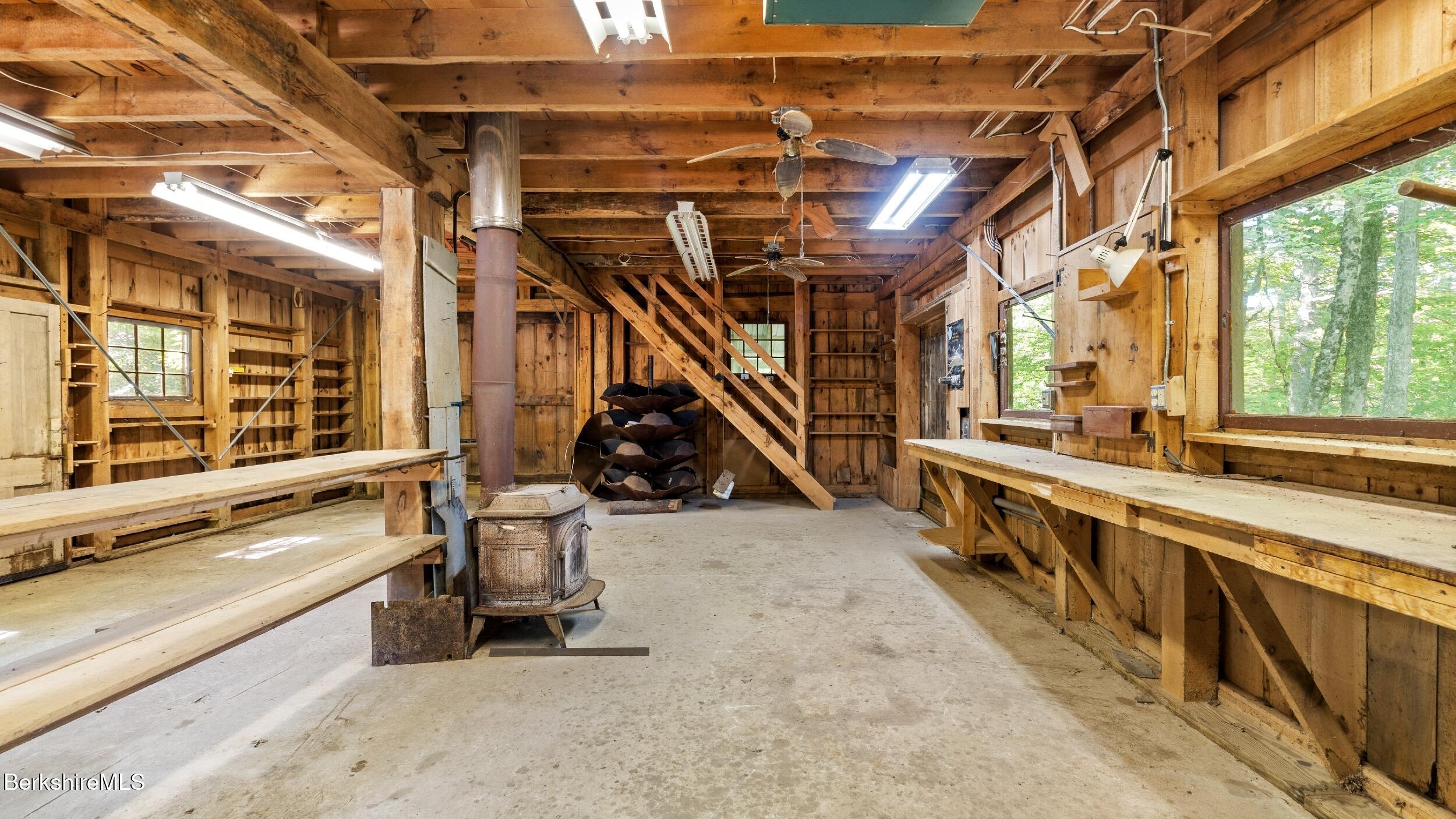 173 Hillsdale Rd