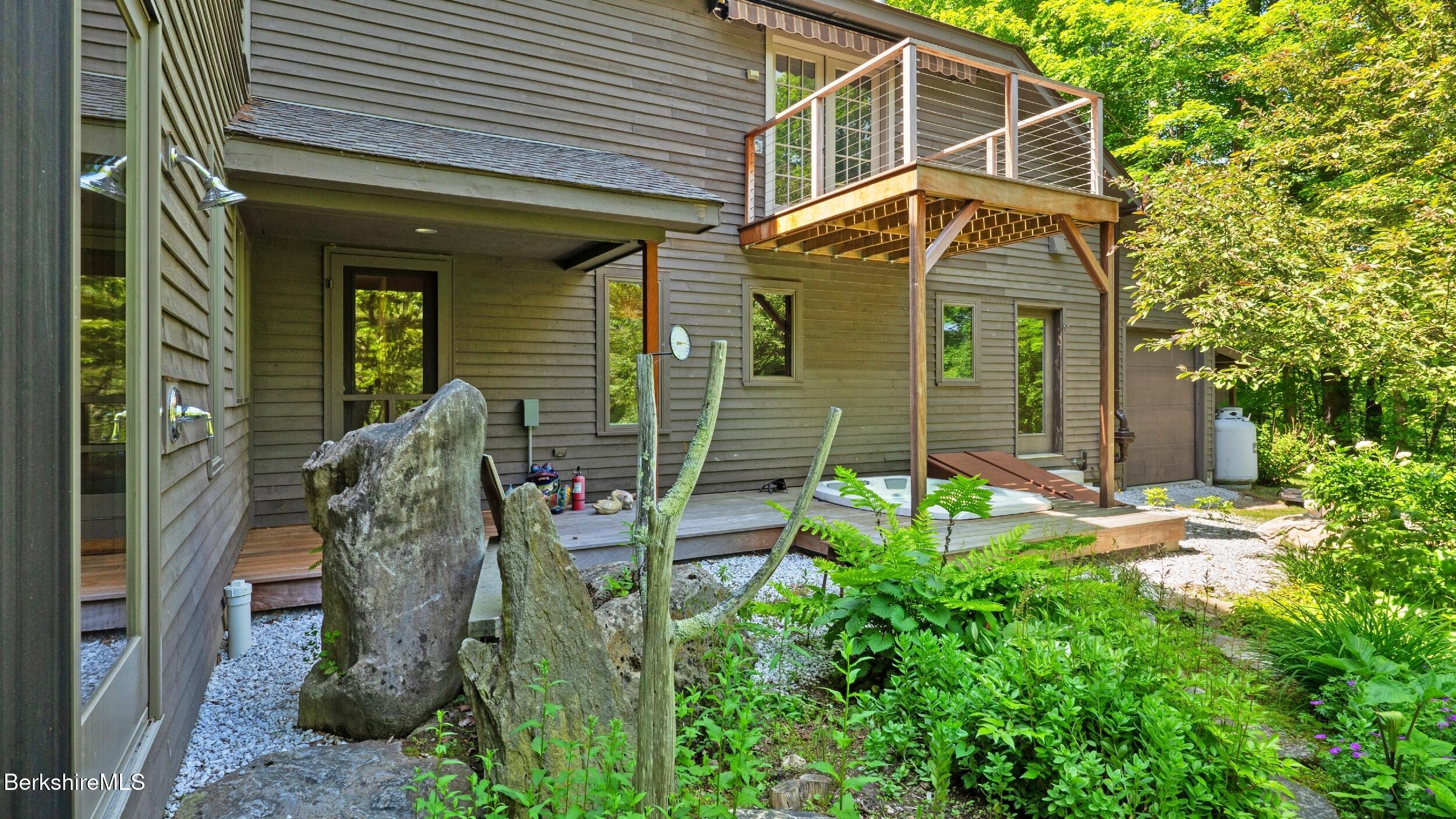 173 Hillsdale Rd