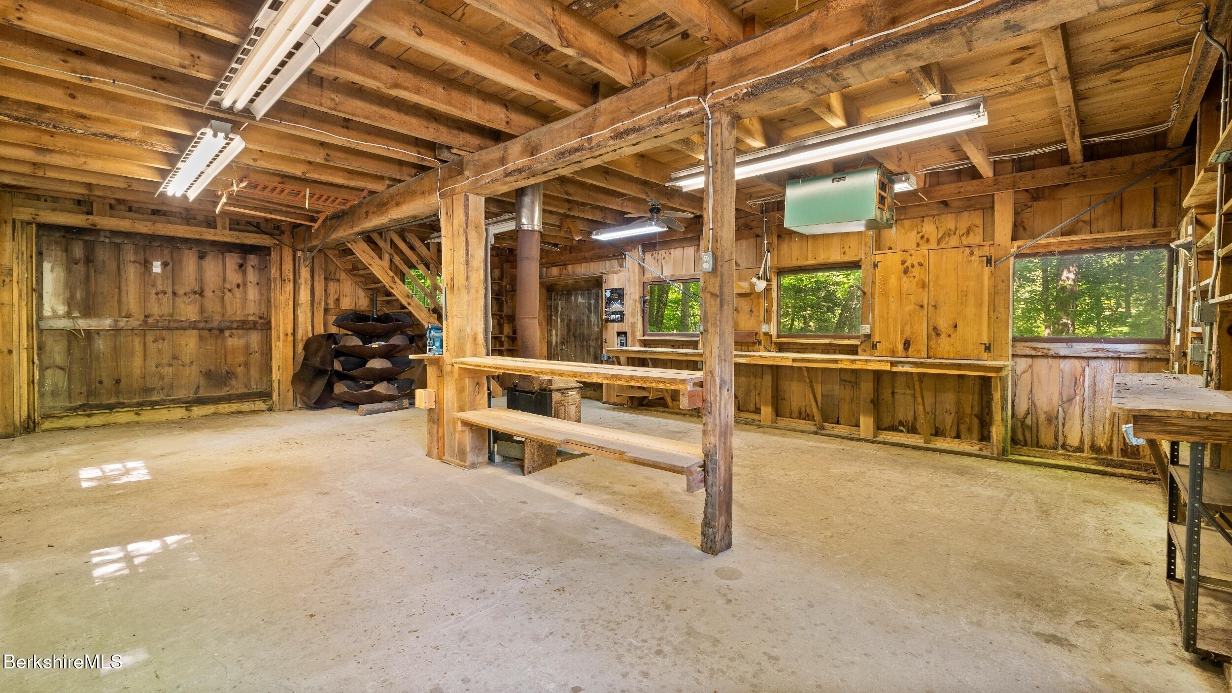 173 Hillsdale Rd