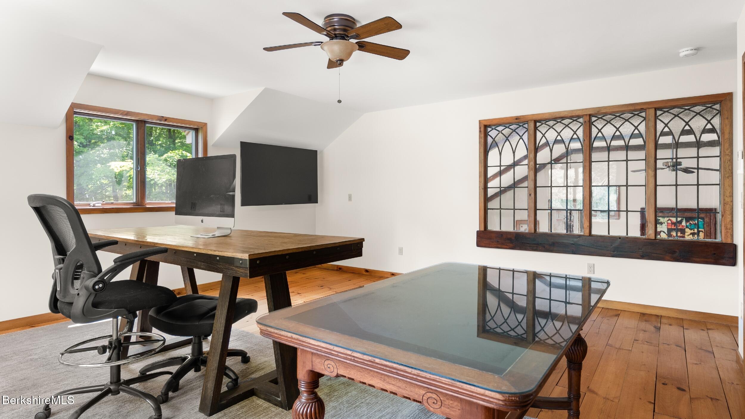 173 Hillsdale Rd