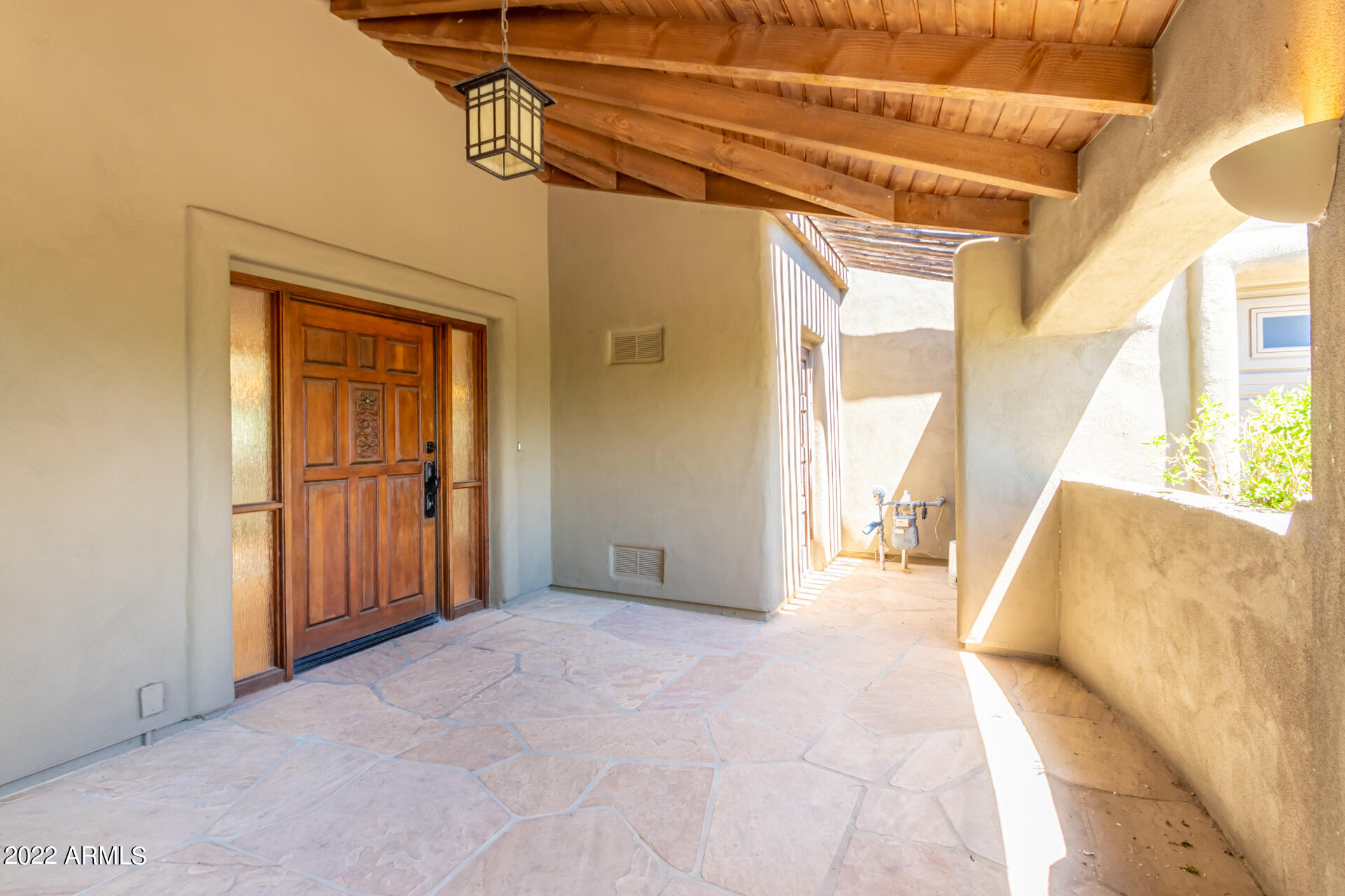 1710 E STAGHORN Lane