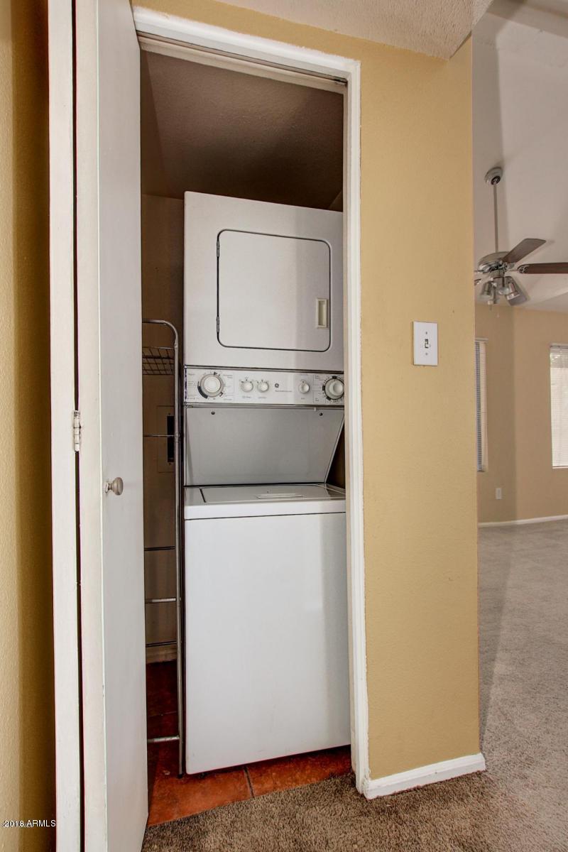 10115 E MOUNTAIN VIEW Road Unit: 2001