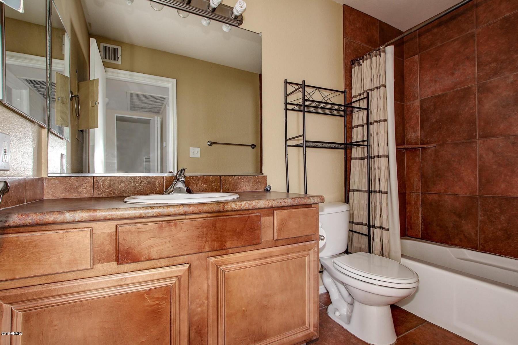 10115 E MOUNTAIN VIEW Road Unit: 2001