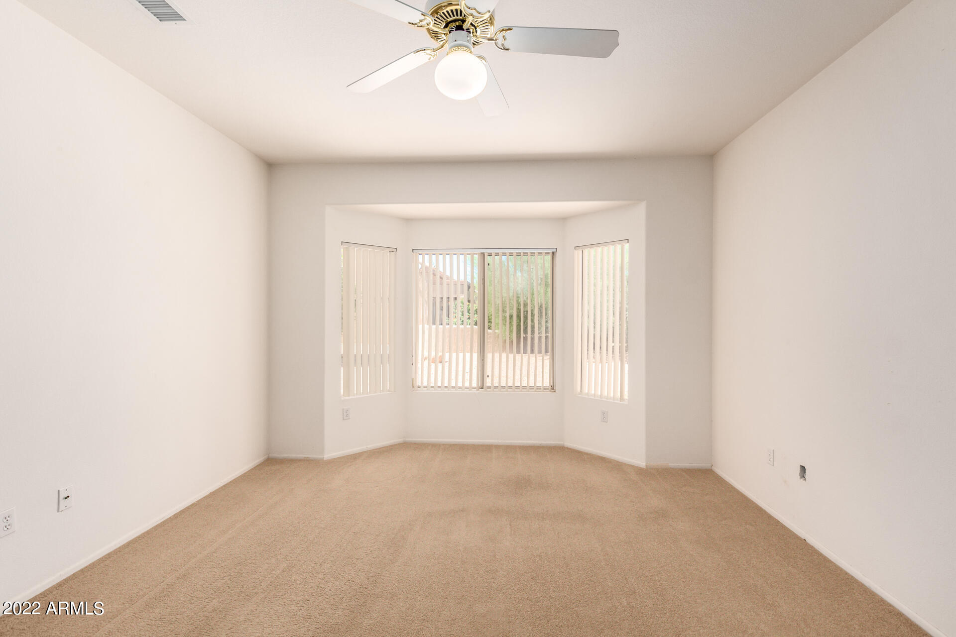 15856 W Silver Breeze Drive