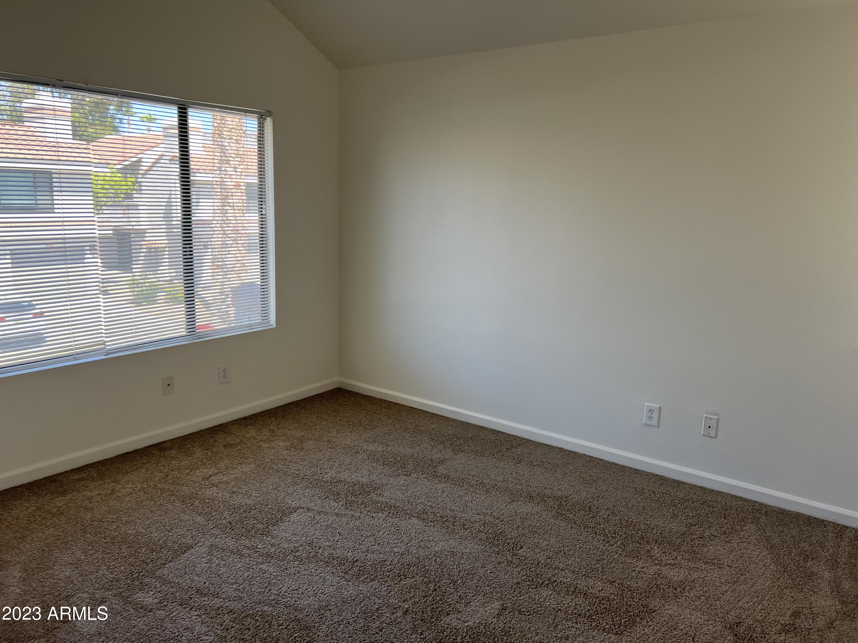 10115 E MOUNTAIN VIEW Road Unit: 2015