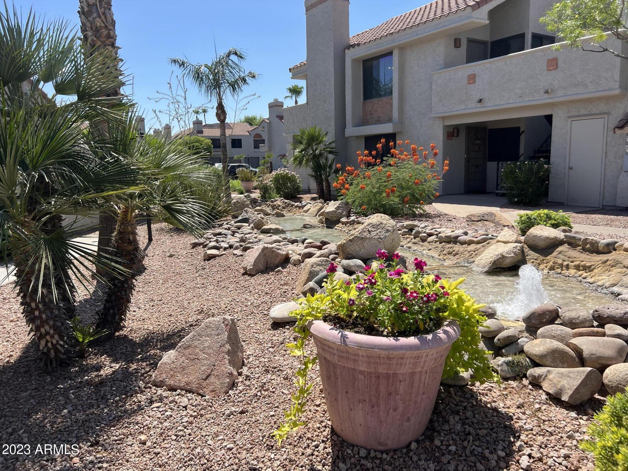 10115 E MOUNTAIN VIEW Road Unit: 2015