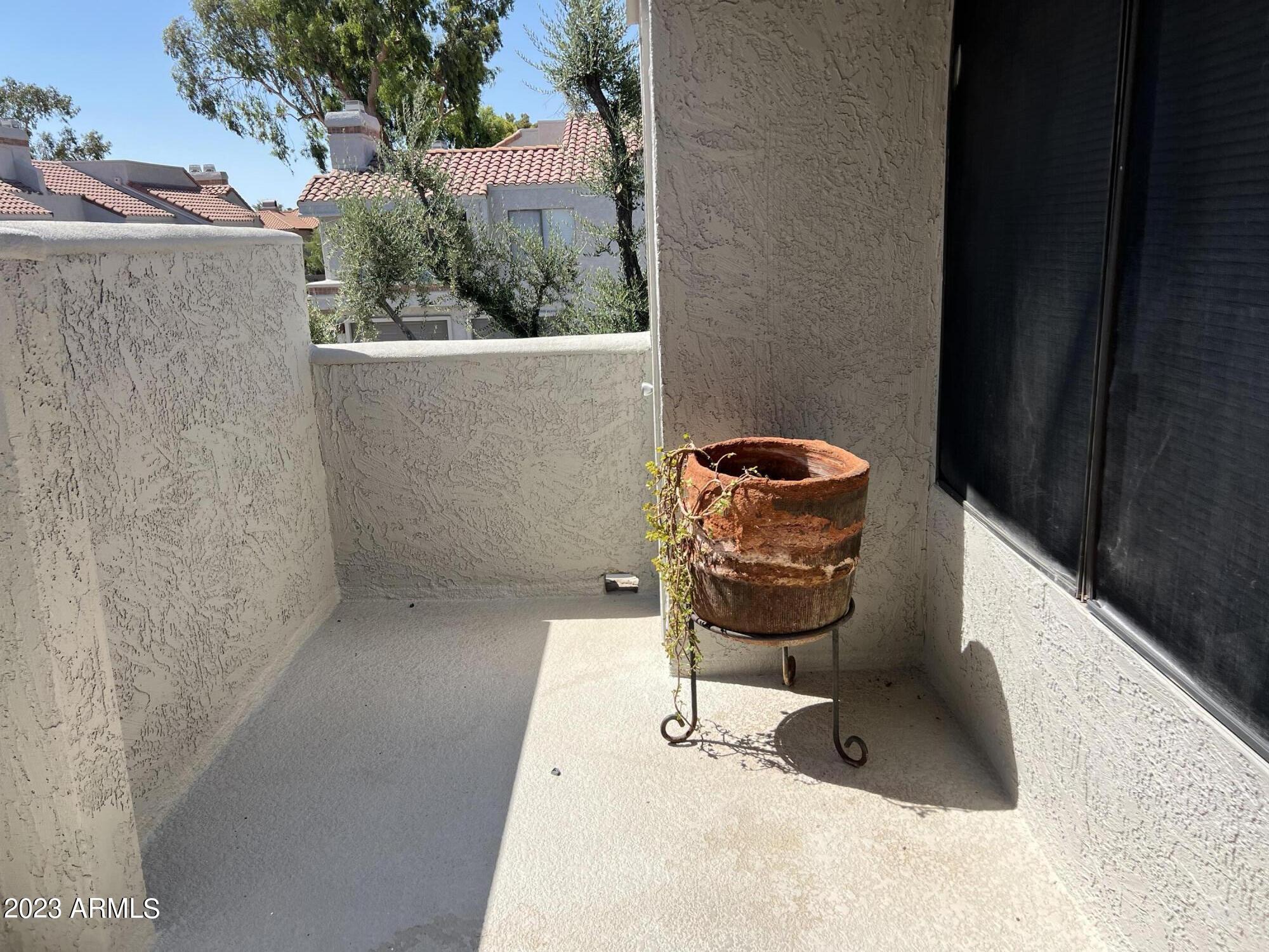 10115 E MOUNTAIN VIEW Road Unit: 2015