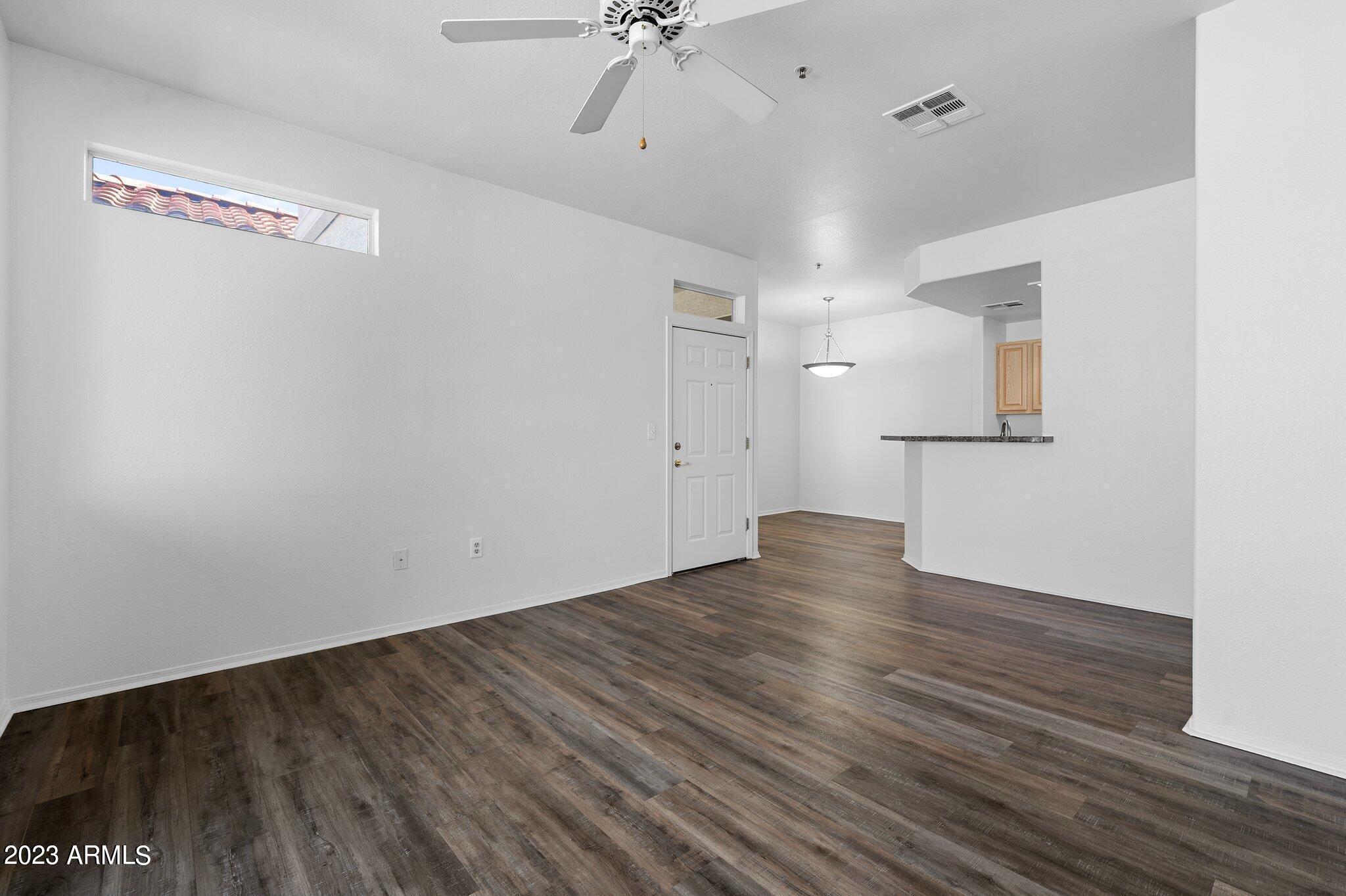11375 E SAHUARO Drive Unit: 2016