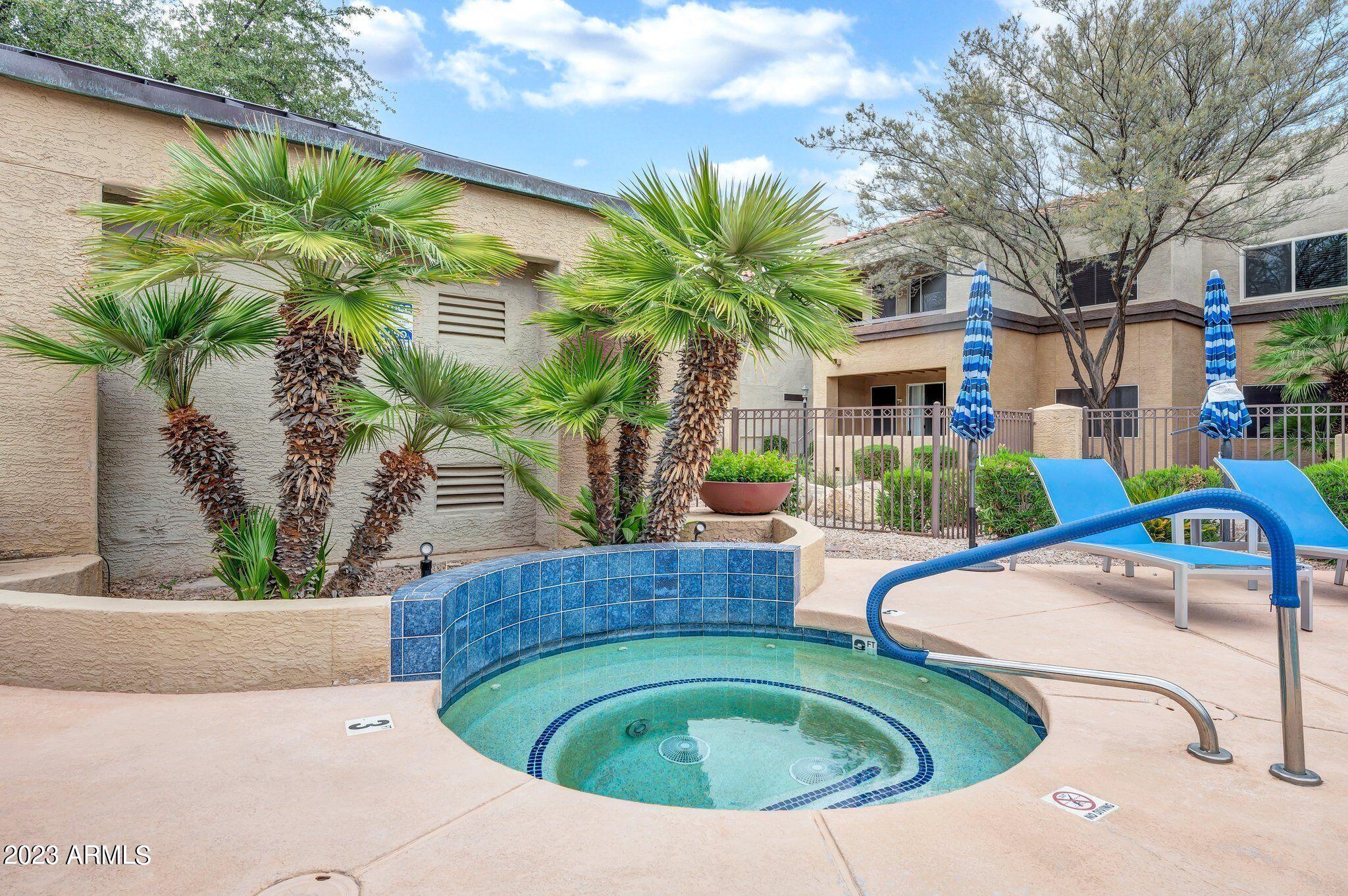 11375 E SAHUARO Drive Unit: 2016
