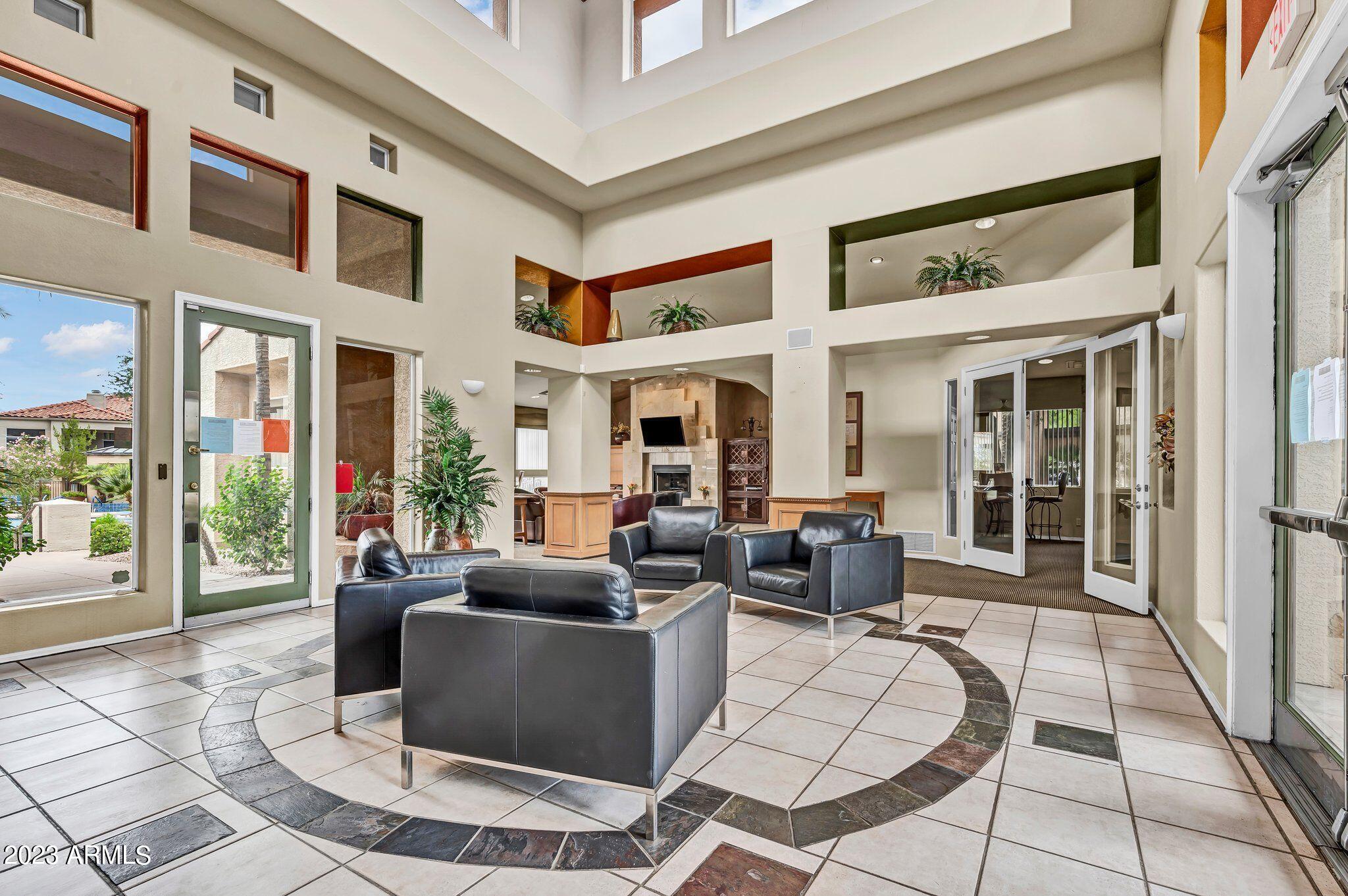 11375 E SAHUARO Drive Unit: 2016