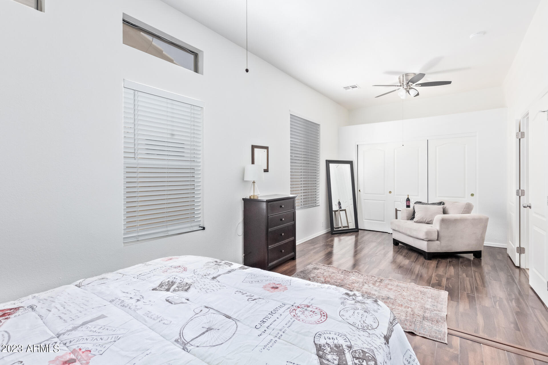 8348 W CLAREMONT Street