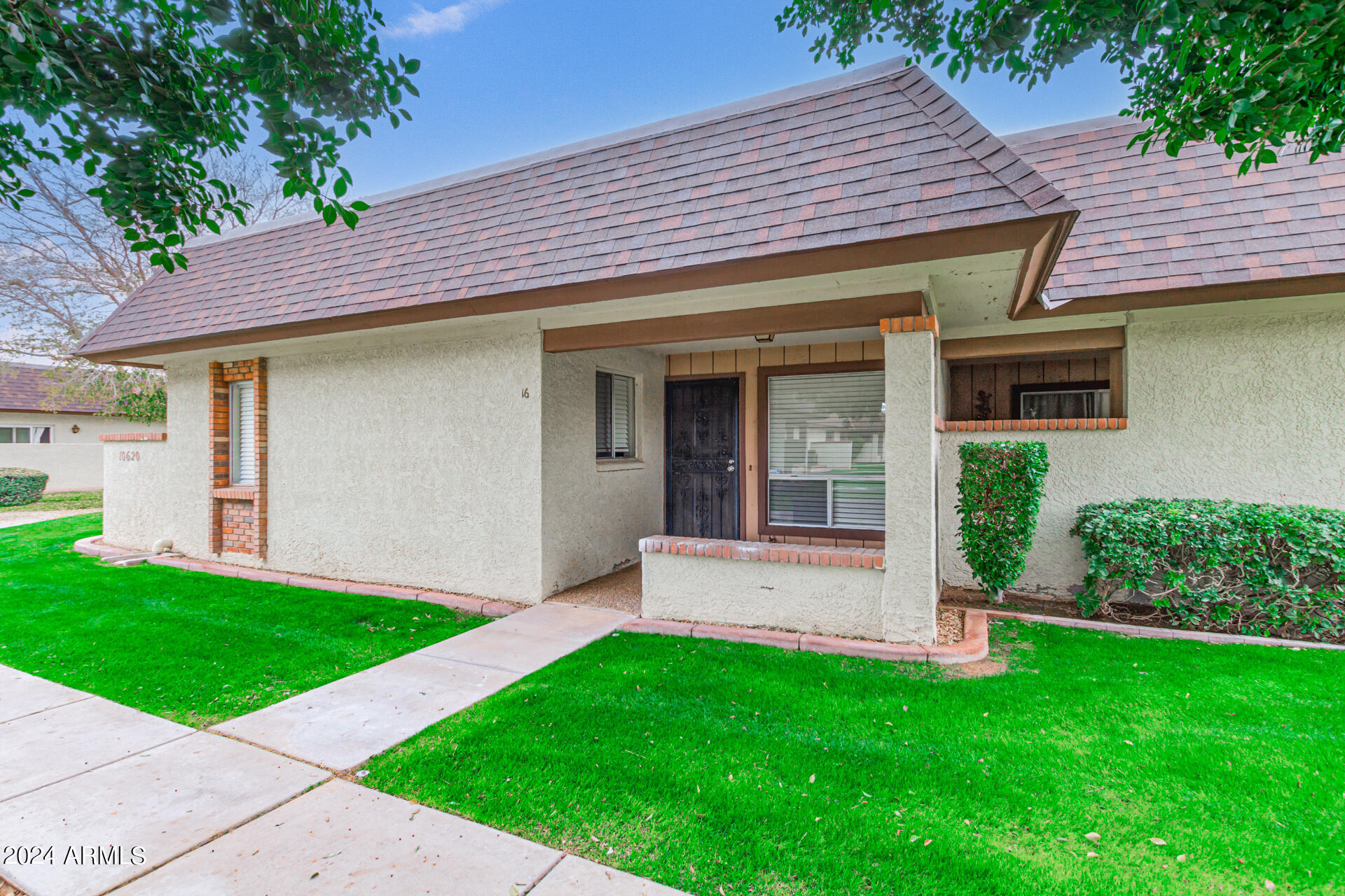 10620 W NORTHERN Avenue Unit: 16