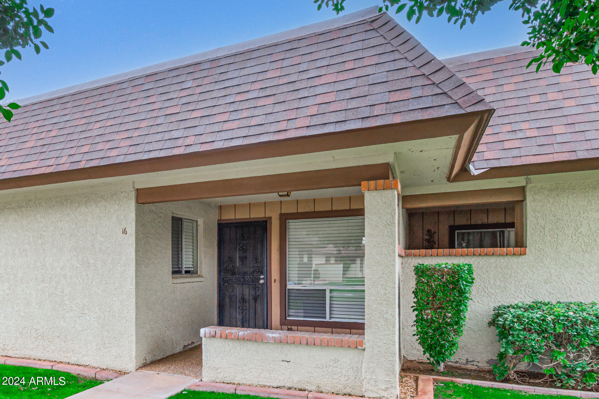 10620 W NORTHERN Avenue Unit: 16