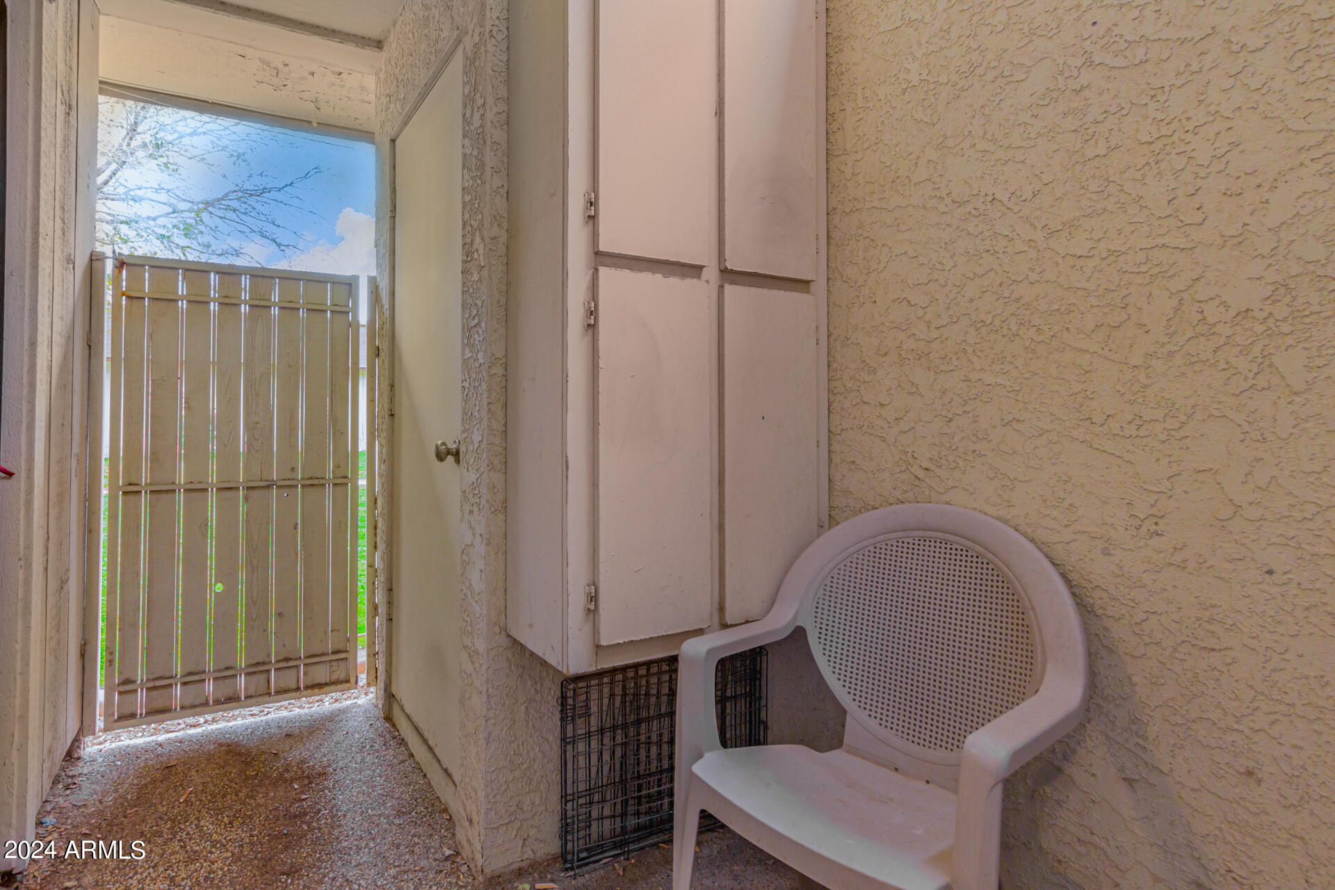 10620 W NORTHERN Avenue Unit: 16