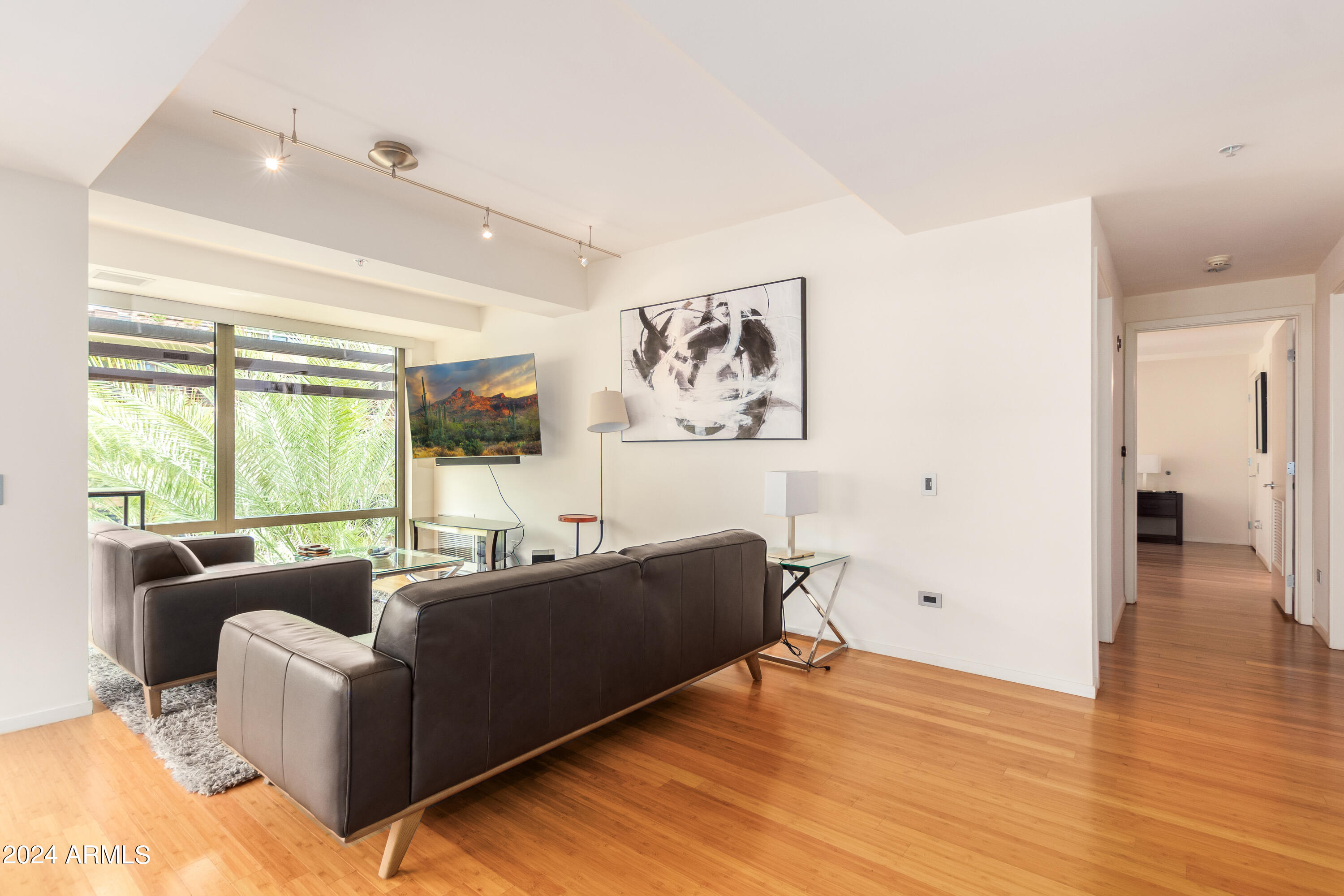 7137 E Rancho Vista Drive # 4005