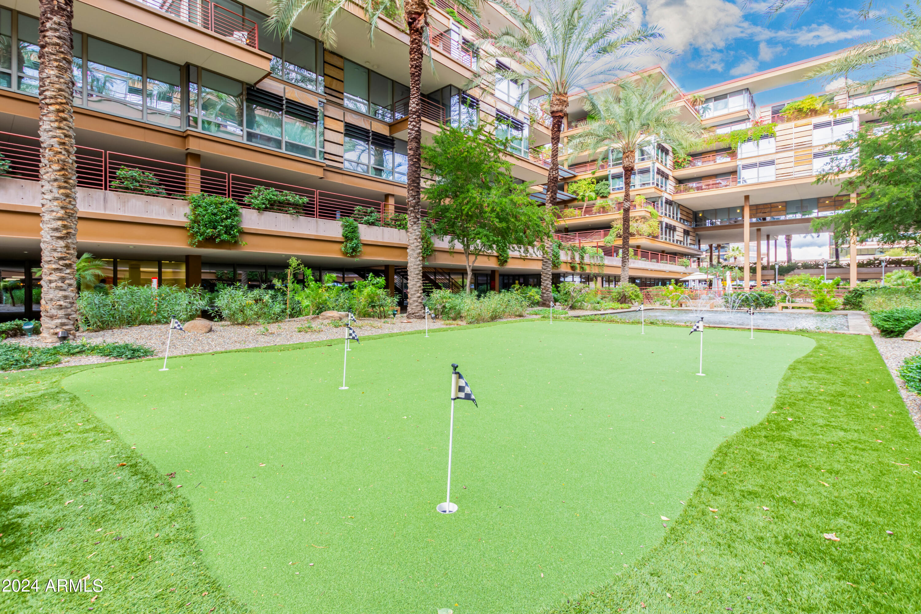 7137 E Rancho Vista Drive # 4005