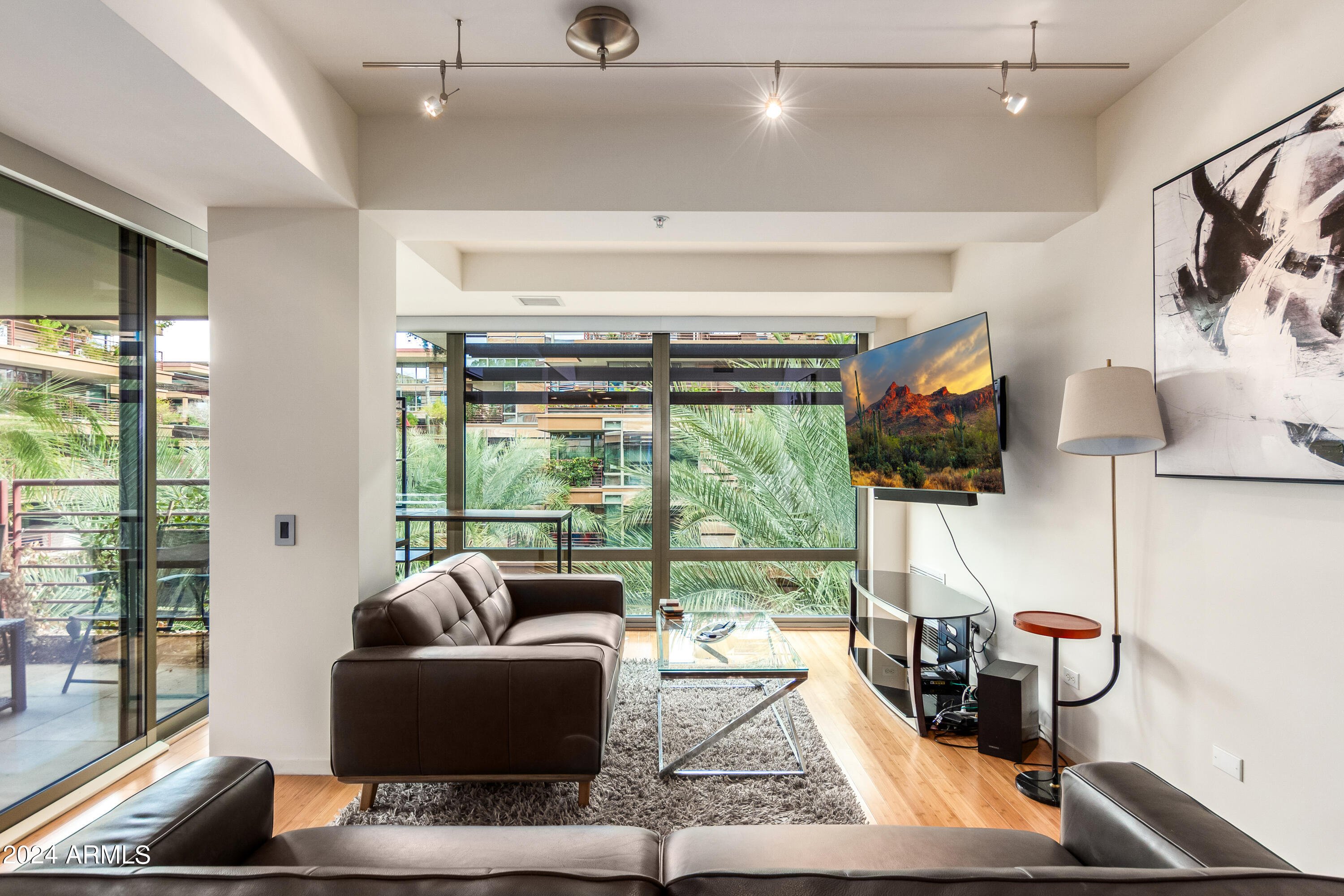 7137 E Rancho Vista Drive # 4005