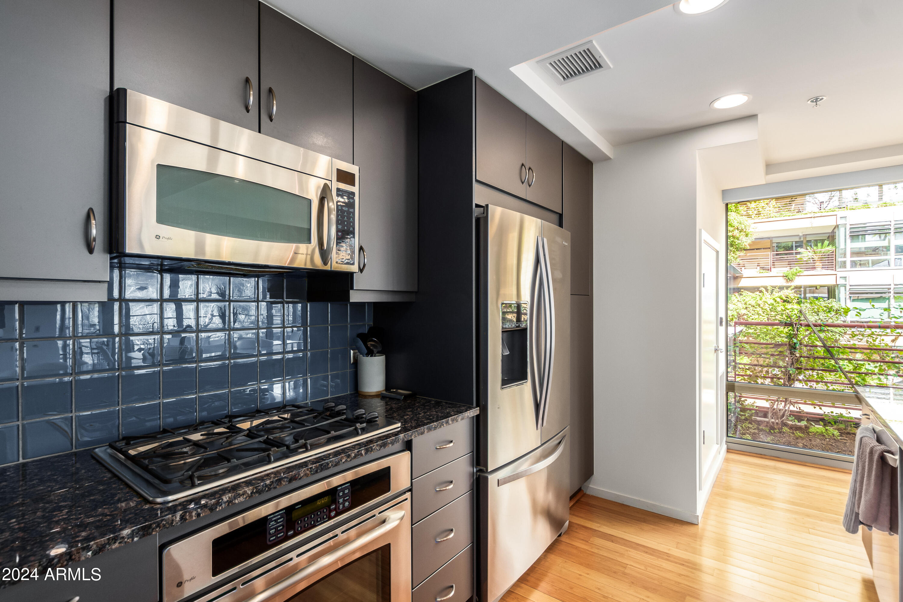 7137 E Rancho Vista Drive # 4005