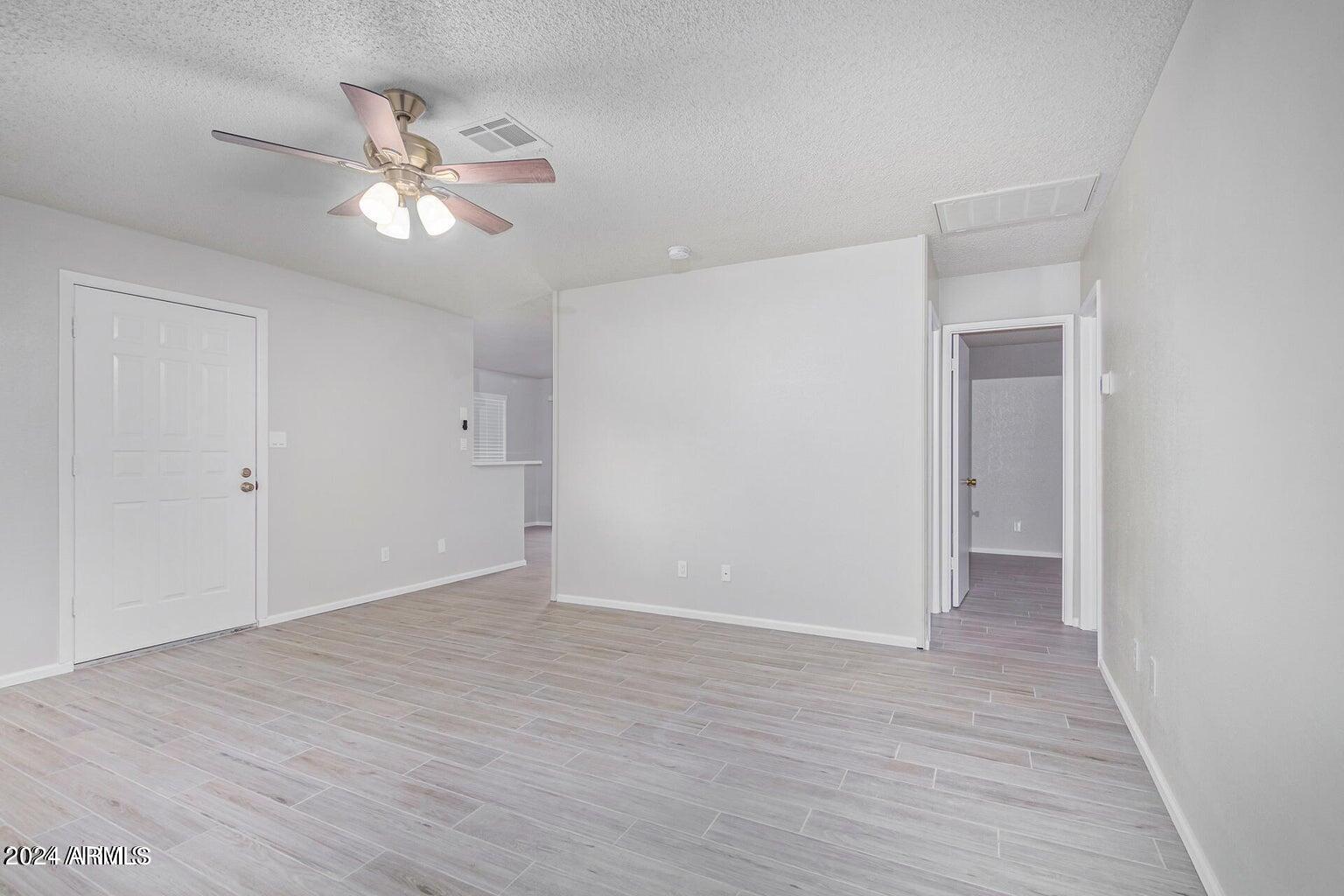 10620 W NORTHERN Avenue # 16