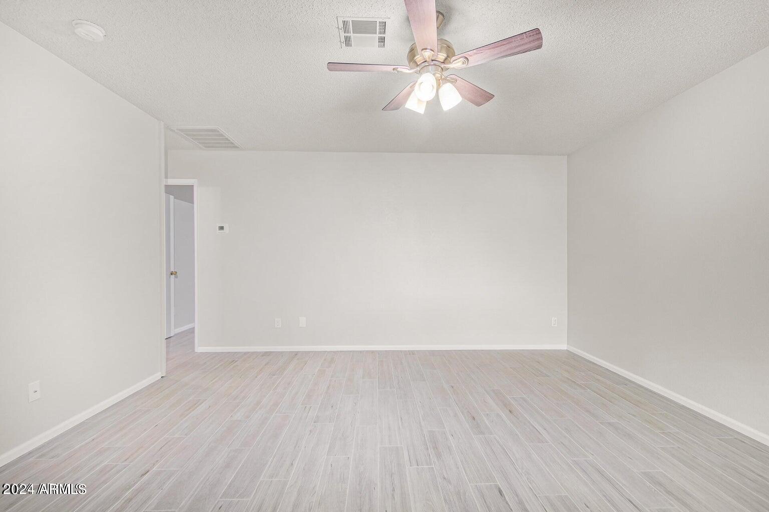 10620 W NORTHERN Avenue # 16