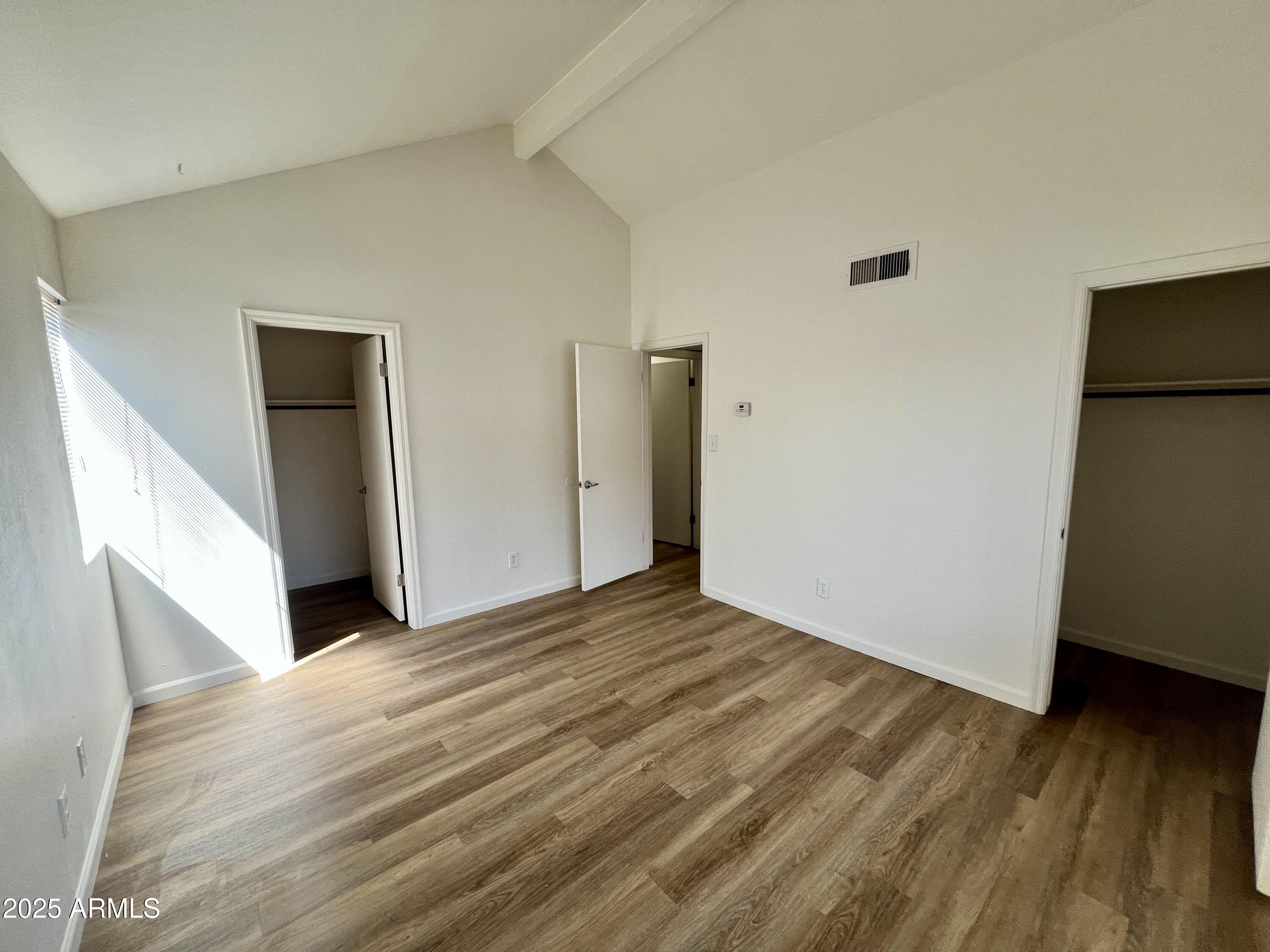 10115 E MOUNTAIN VIEW Road, 2015