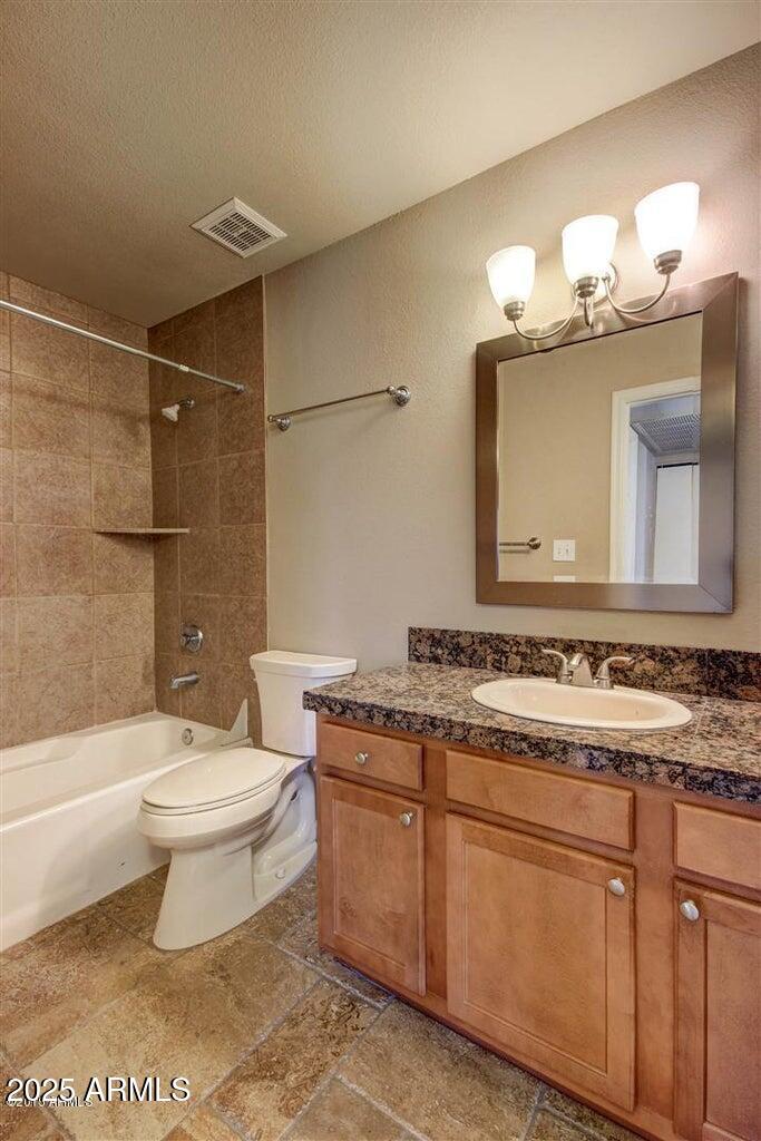 10115 E MOUNTAIN VIEW Road, 2015