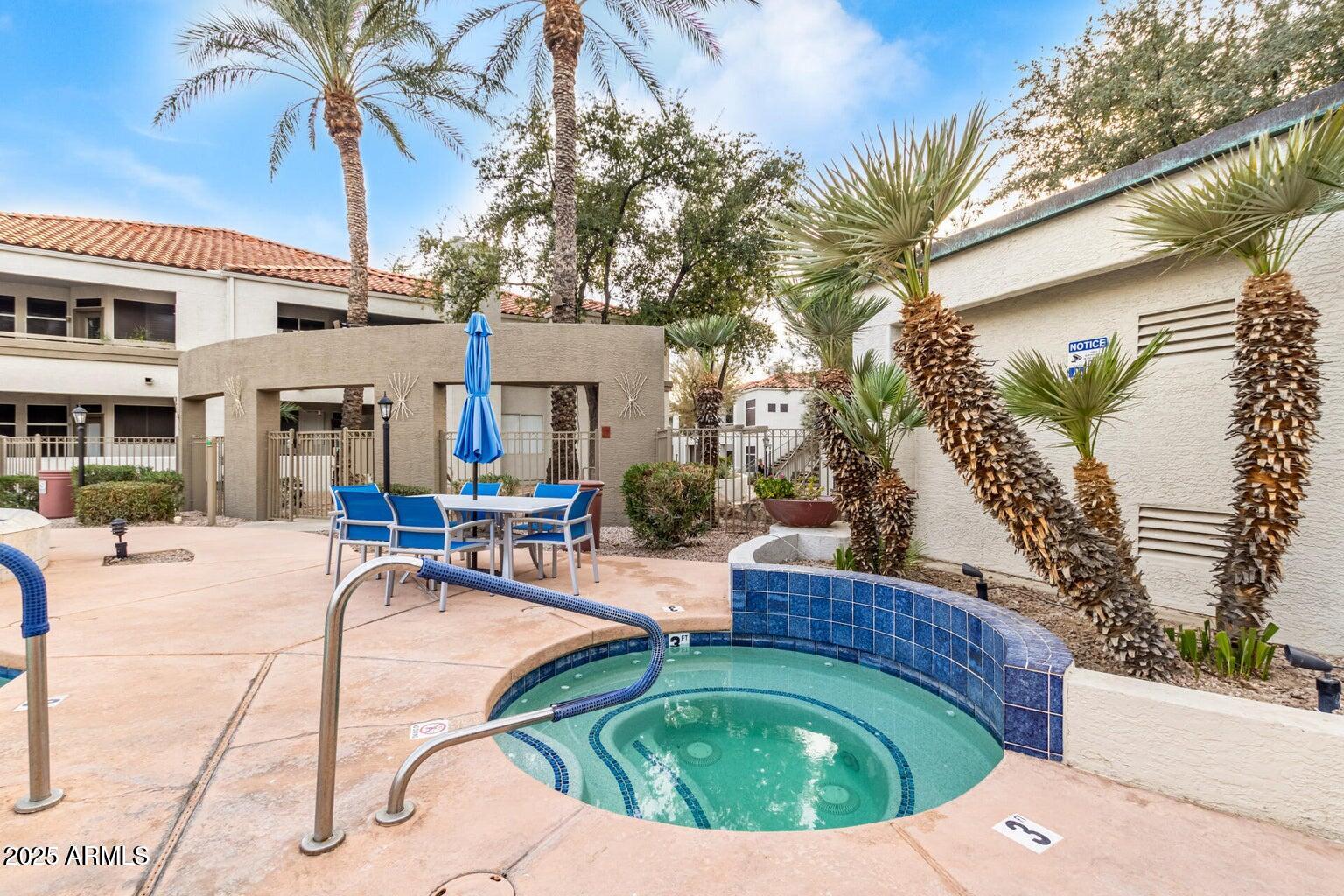 11375 E SAHUARO Drive, 1019