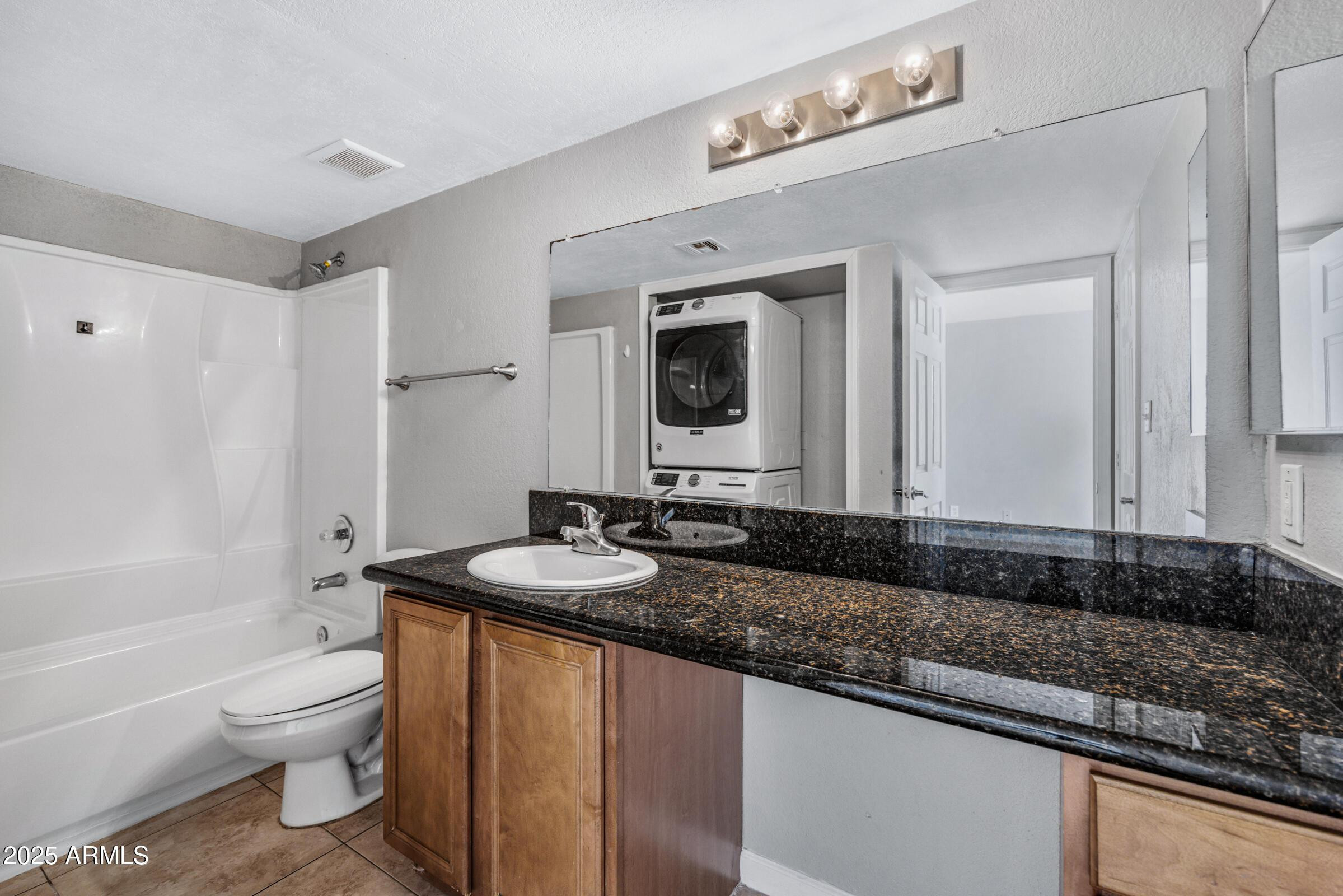 1241 N 48TH Street 102