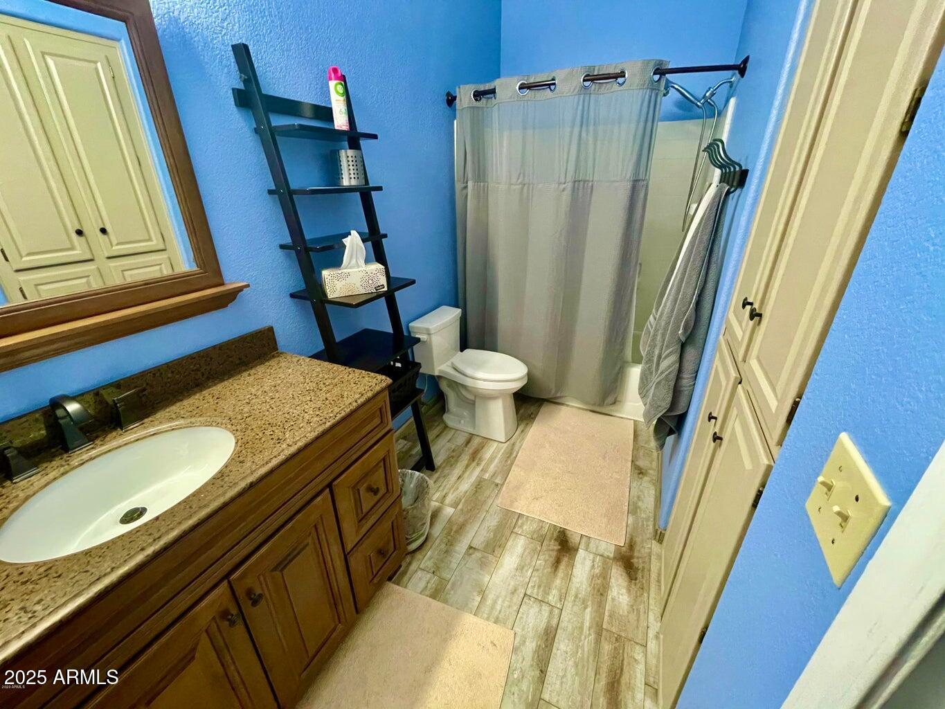 11375 E SAHUARO Drive 2007