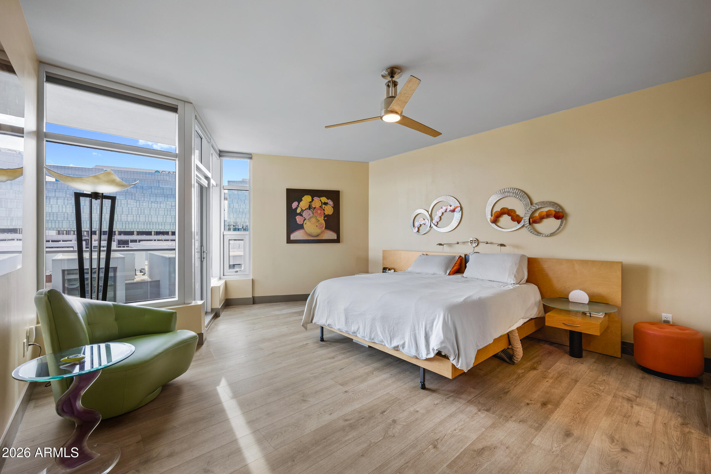 140 E RIO SALADO Parkway 610