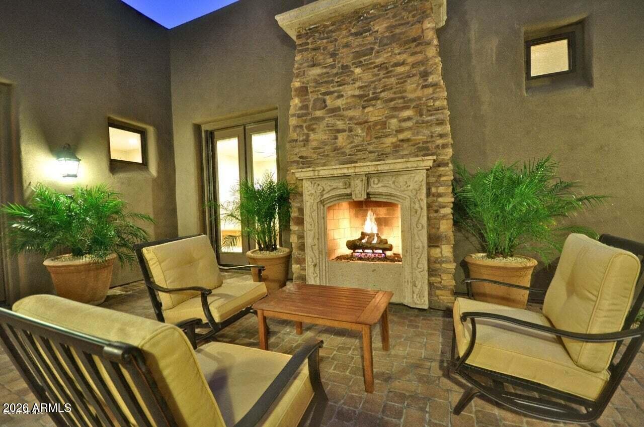 8560 E ANGEL SPIRIT Drive