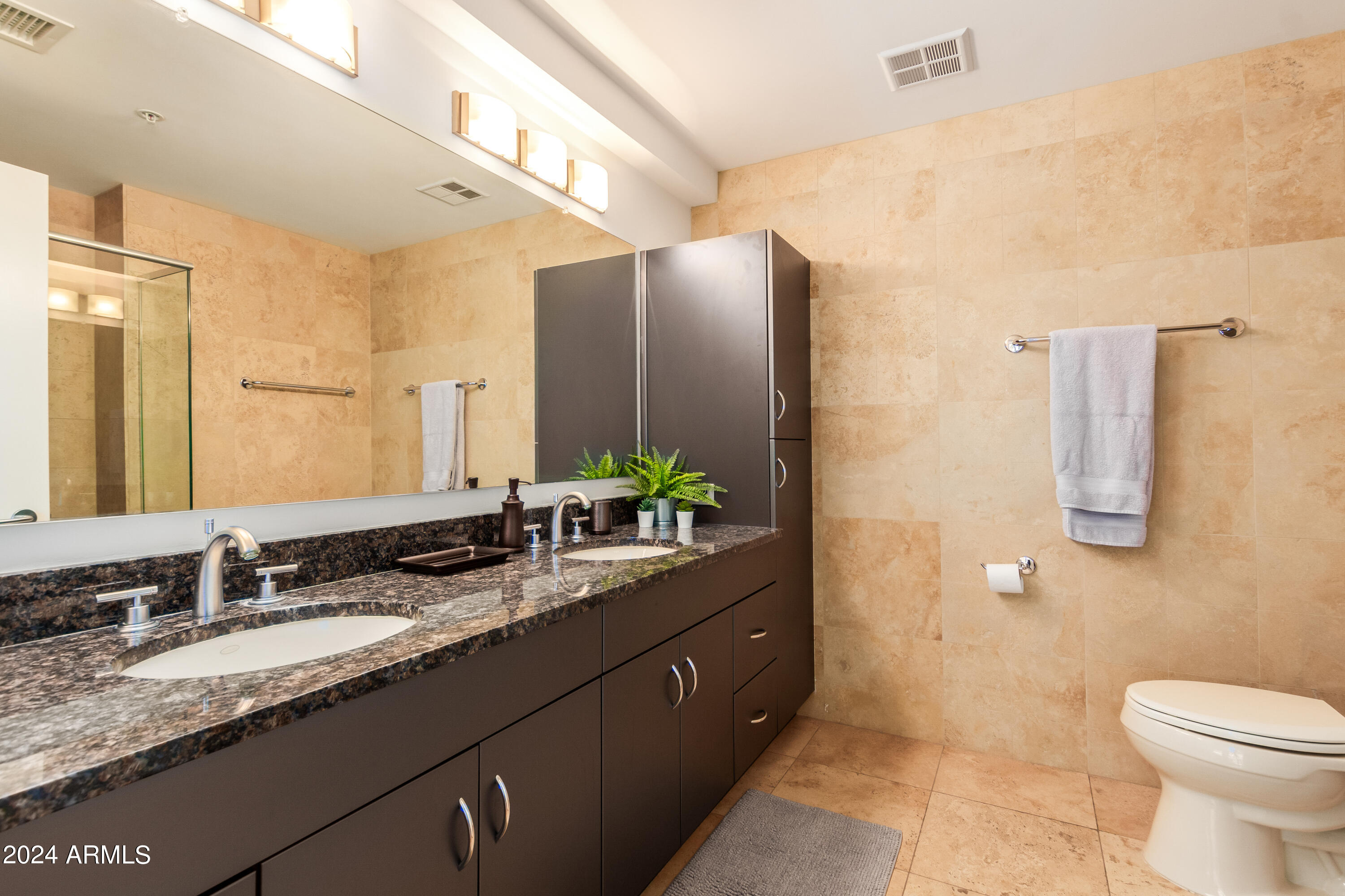 7137 E Rancho Vista Drive 4005