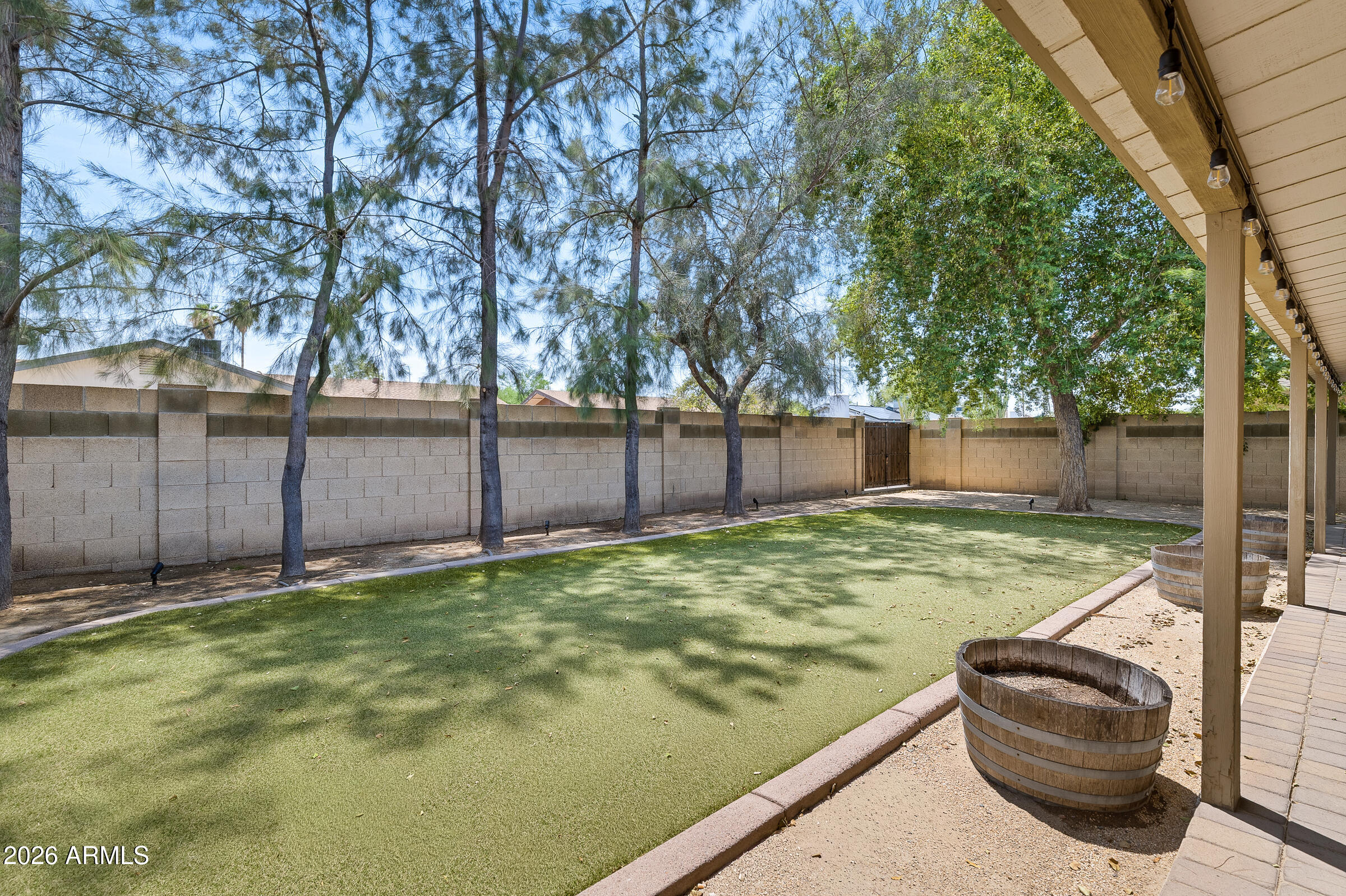 3919 W Lane Avenue