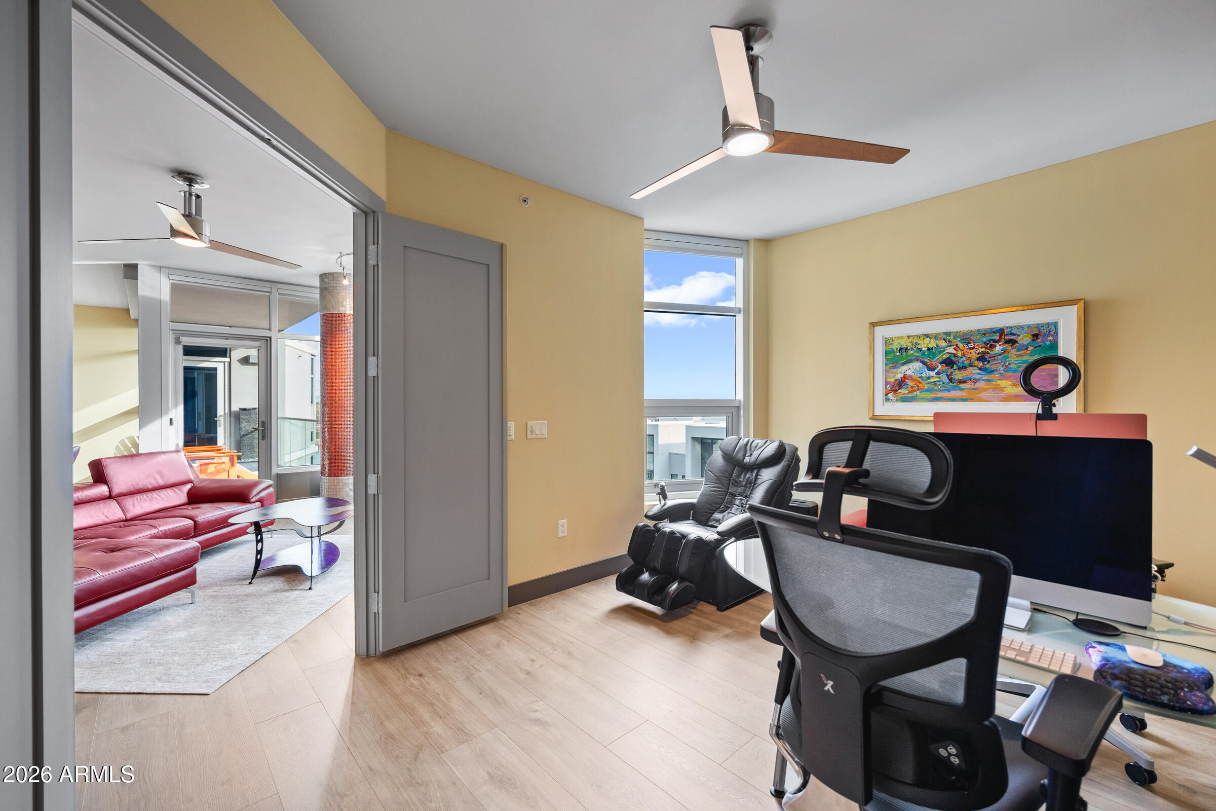 140 E RIO SALADO Parkway 610