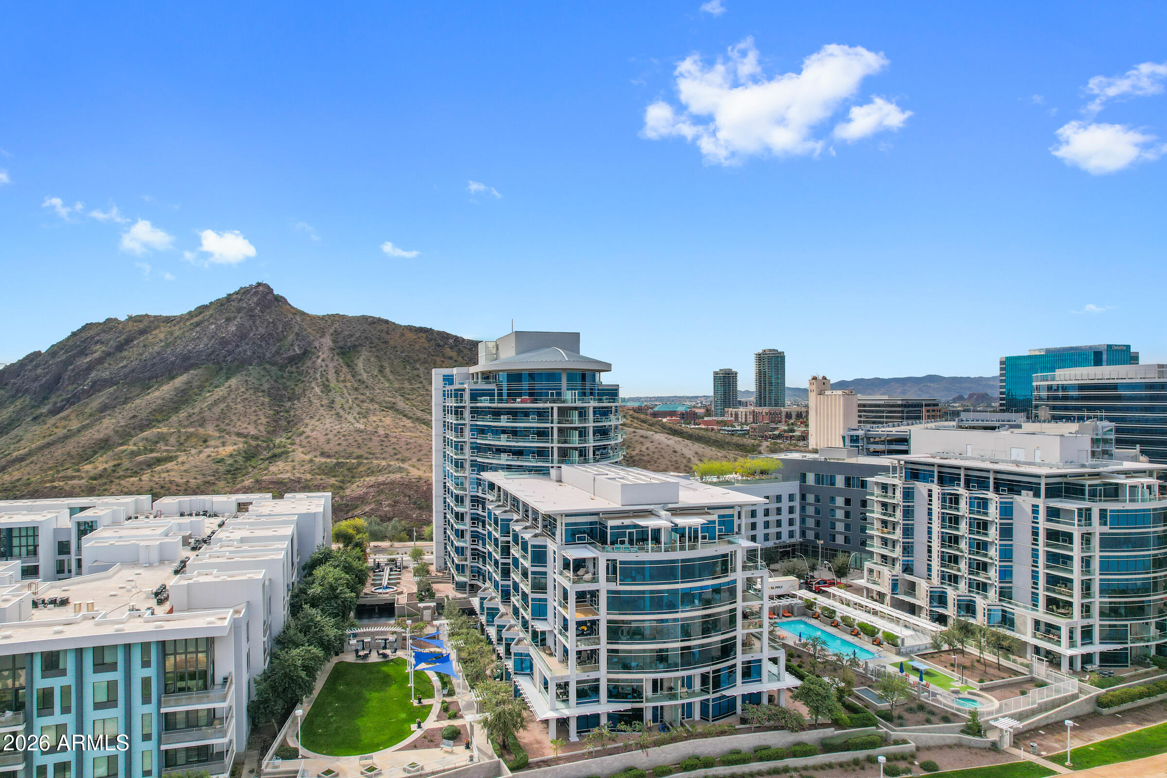 140 E RIO SALADO Parkway 610