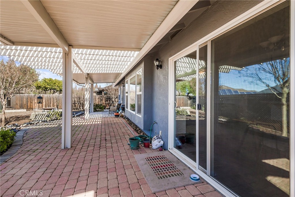 3013 Ceanothus Avenue