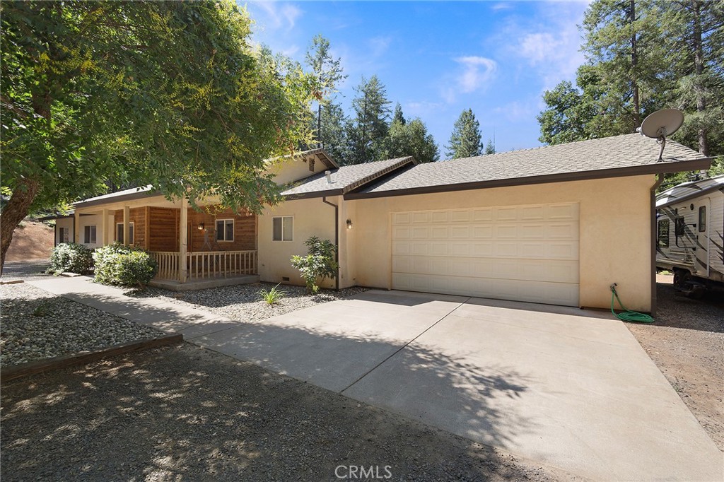 16090 Wagon Road