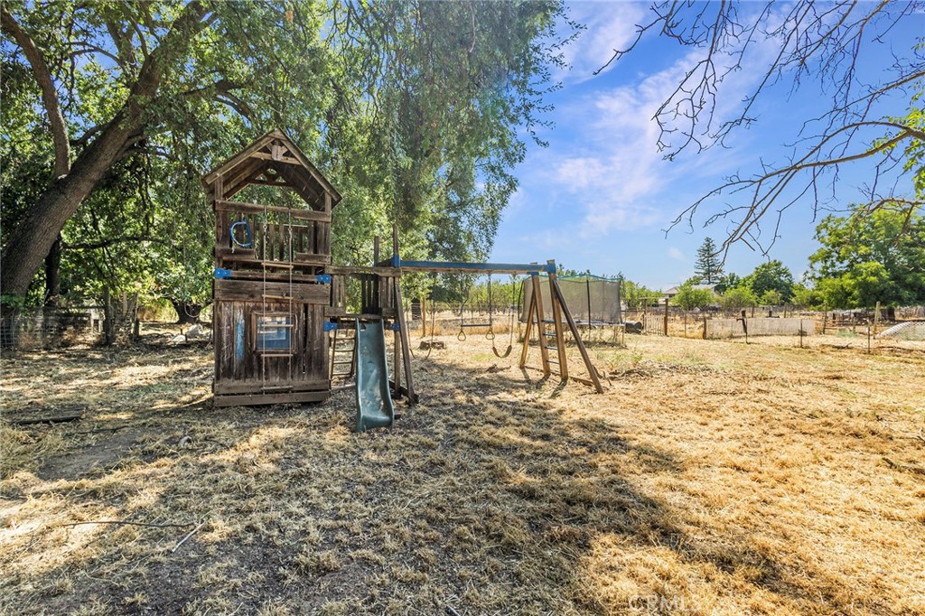 2320 Estes Road