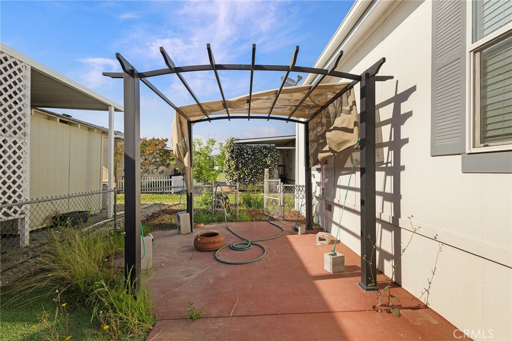 5813 Pacific Heights Road 125