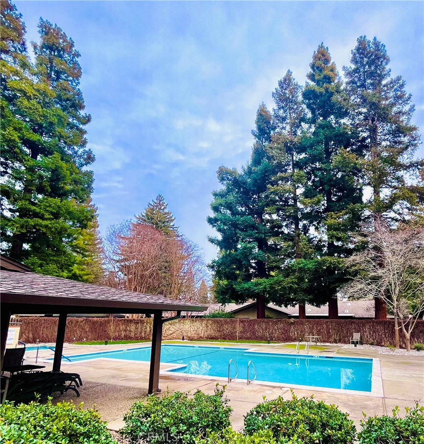 20 Northwood Commons Pl
