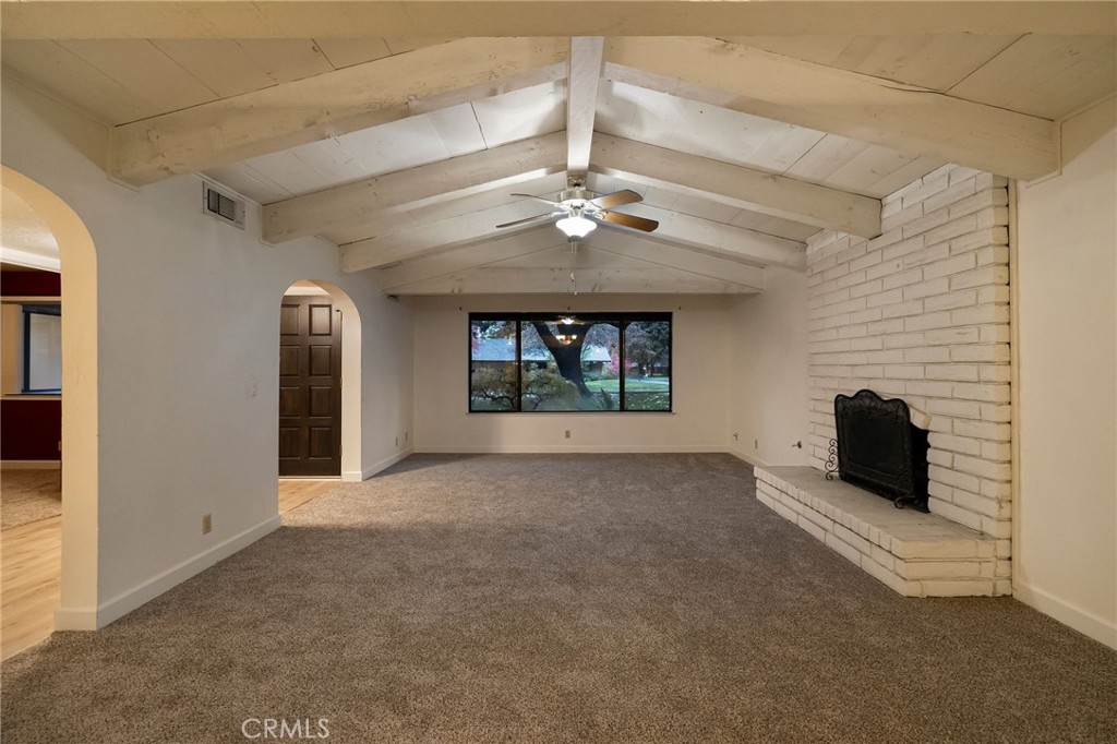 20 Northwood Commons Pl
