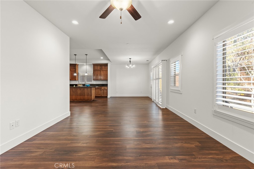 9 Camba Court