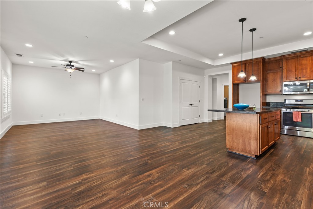 9 Camba Court